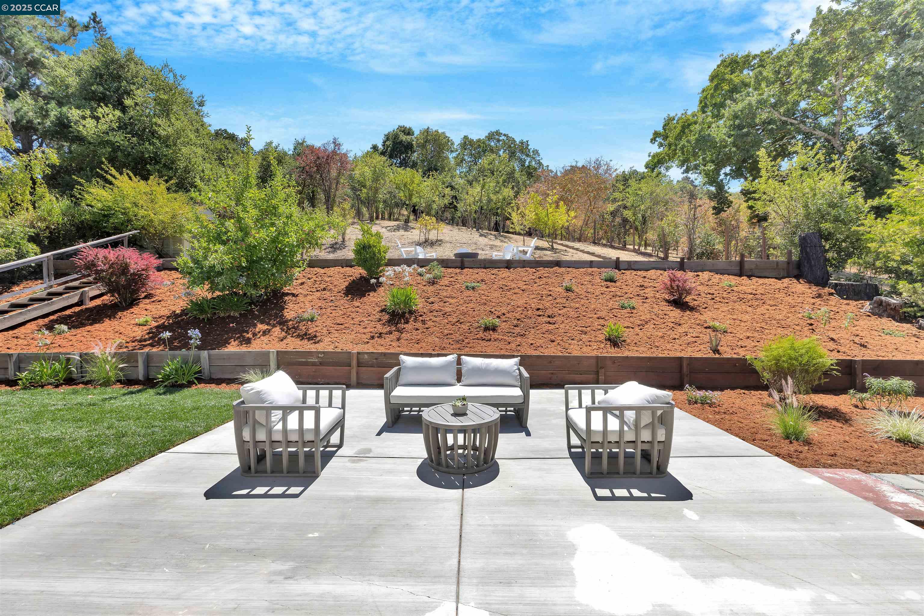 Detail Gallery Image 20 of 25 For 3357 S Lucille Ln, Lafayette,  CA 94549 - 4 Beds | 2 Baths