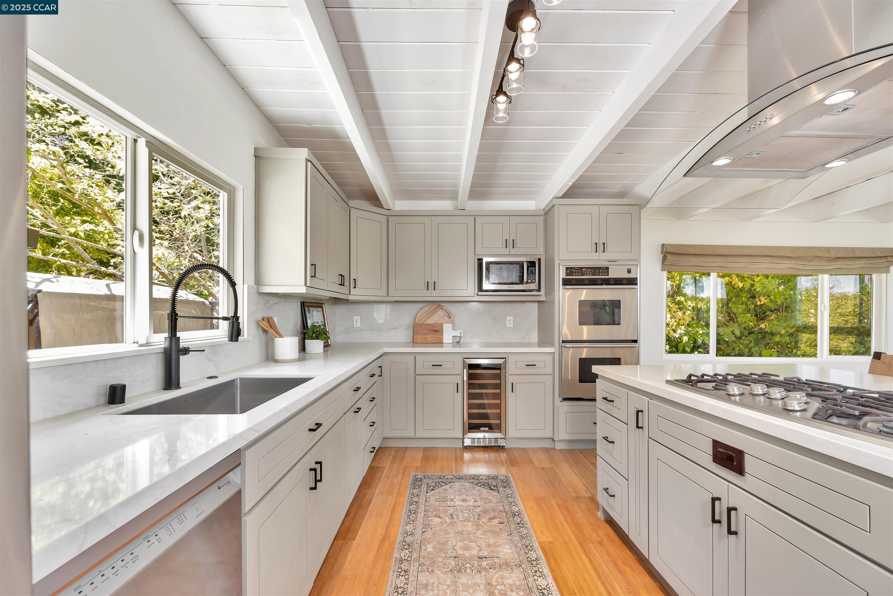 Detail Gallery Image 5 of 25 For 3357 S Lucille Ln, Lafayette,  CA 94549 - 4 Beds | 2 Baths