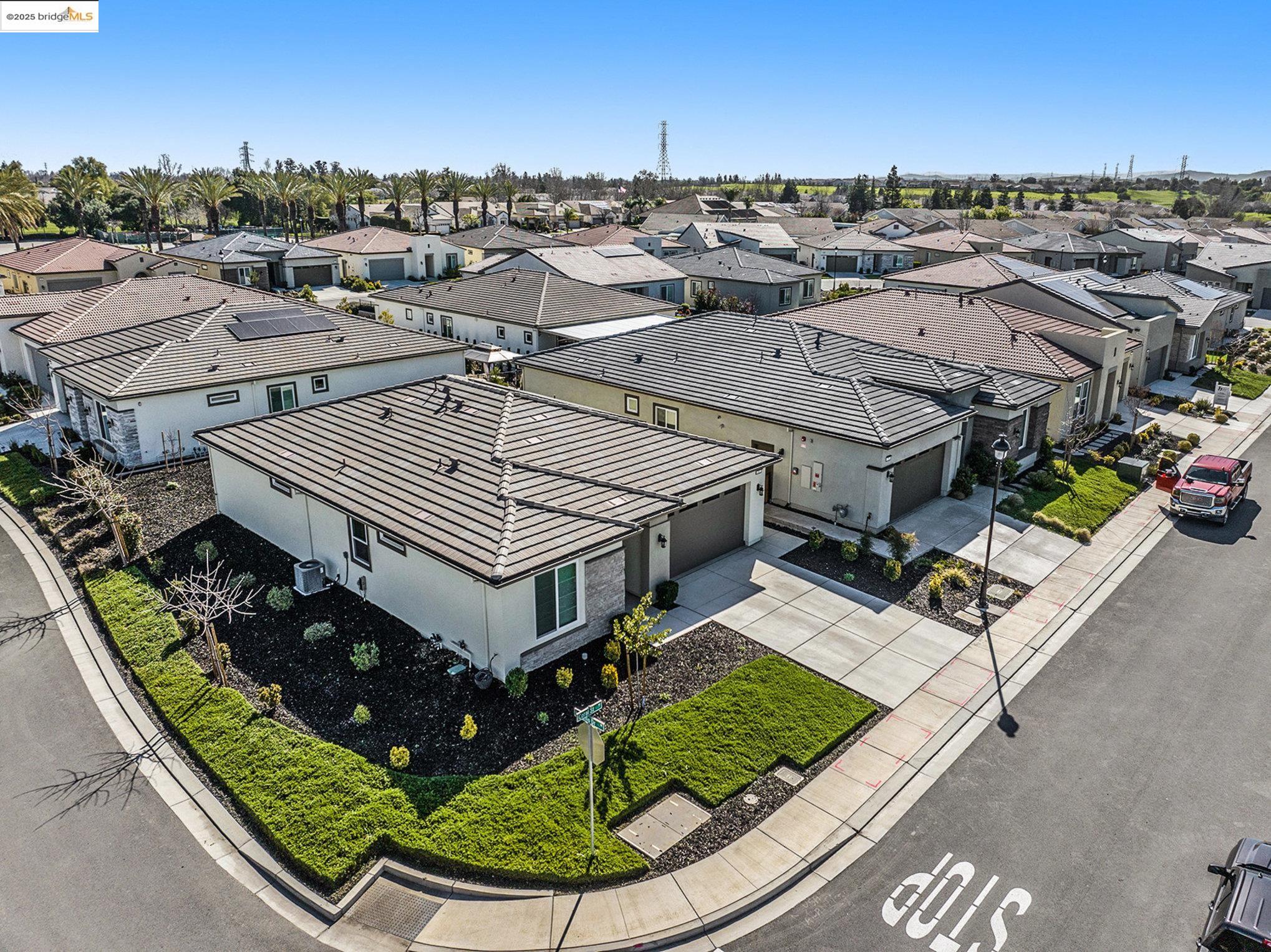 Detail Gallery Image 18 of 25 For 102 Coral St, Brentwood,  CA 94513 - 2 Beds | 2 Baths