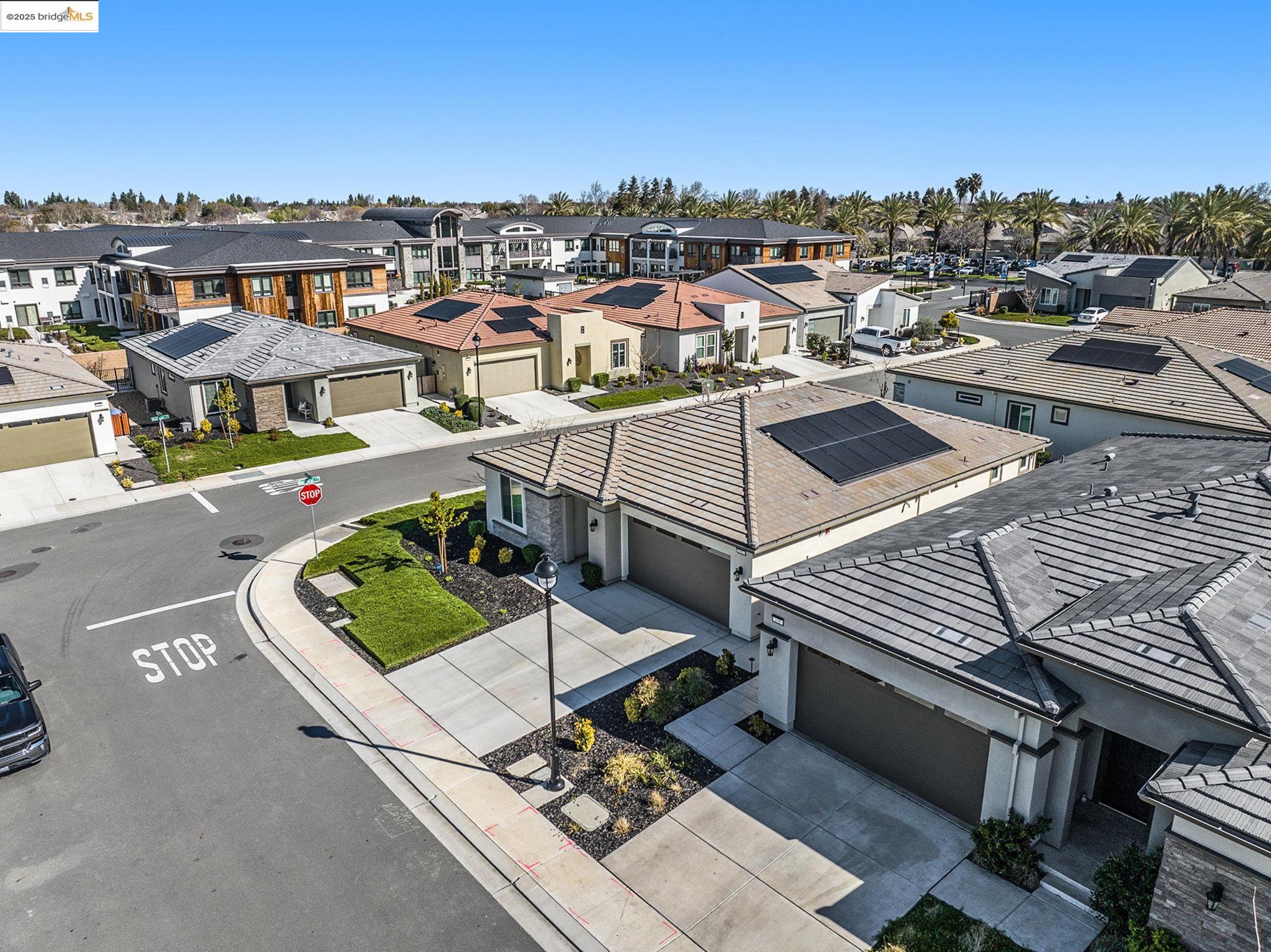 Detail Gallery Image 20 of 25 For 102 Coral St, Brentwood,  CA 94513 - 2 Beds | 2 Baths