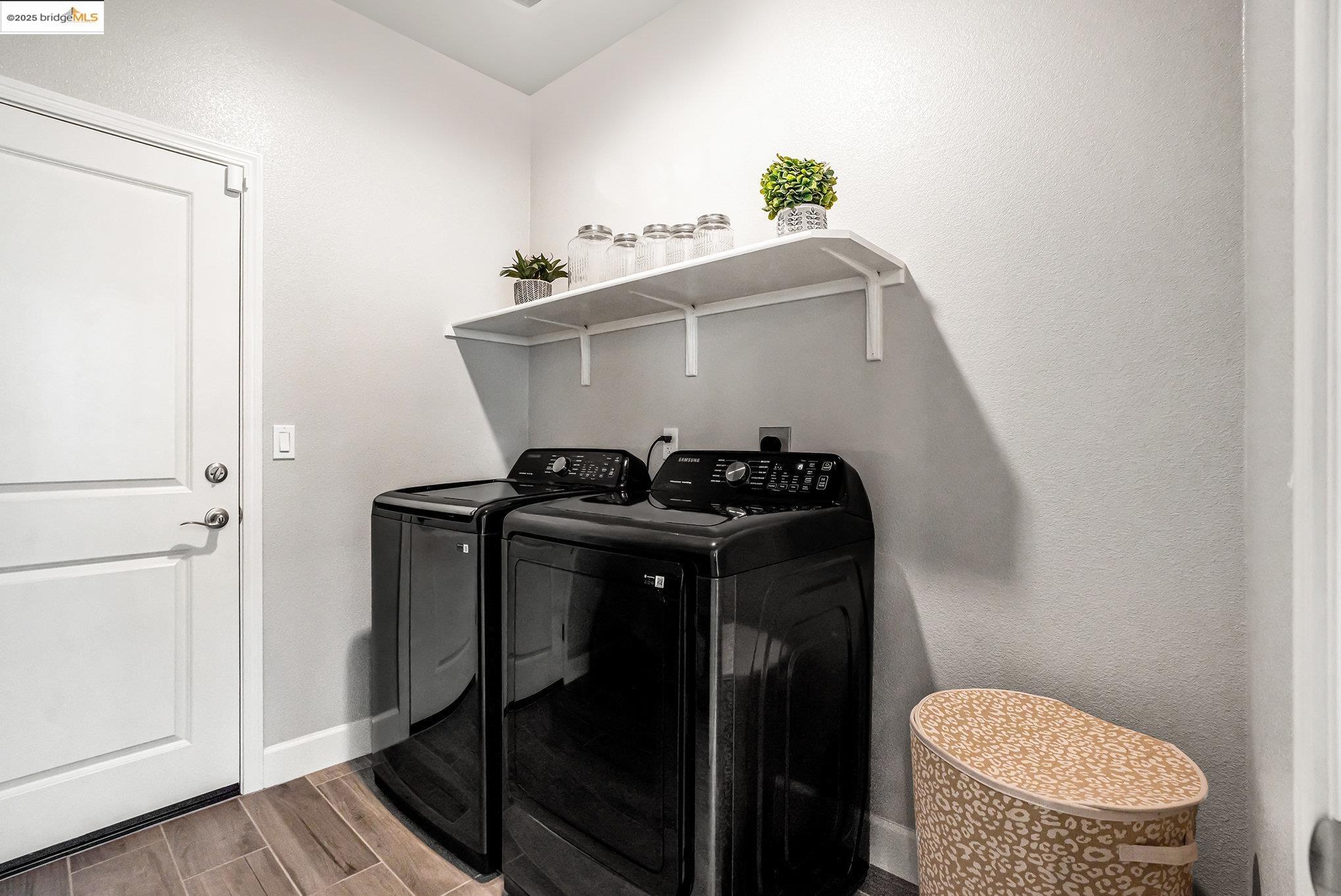 Detail Gallery Image 9 of 25 For 102 Coral St, Brentwood,  CA 94513 - 2 Beds | 2 Baths
