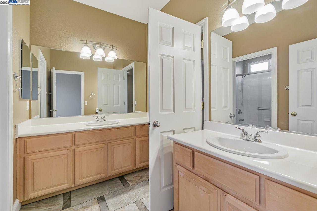 Detail Gallery Image 31 of 48 For 5391 Fernbank Dr, Concord,  CA 94521 - 5 Beds | 3 Baths