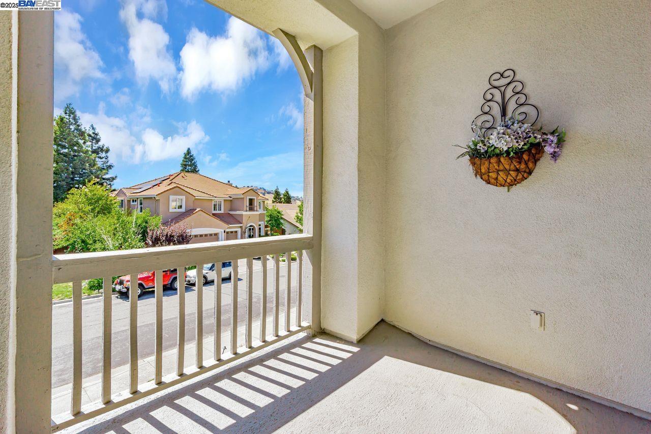 Detail Gallery Image 40 of 48 For 5391 Fernbank Dr, Concord,  CA 94521 - 5 Beds | 3 Baths
