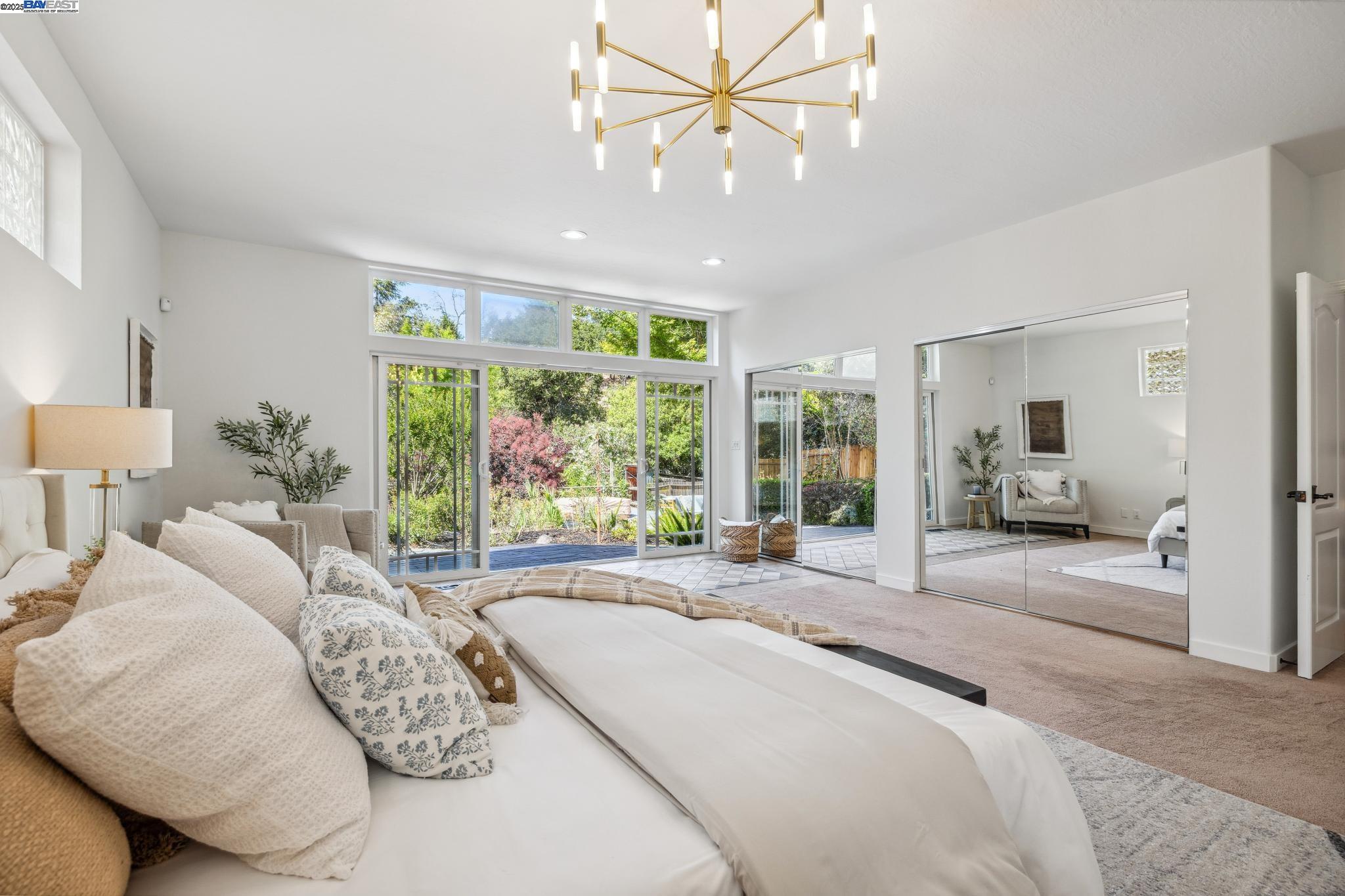 Detail Gallery Image 32 of 50 For 3296 Walnut Ln, Lafayette,  CA 94549 - 4 Beds | 3 Baths