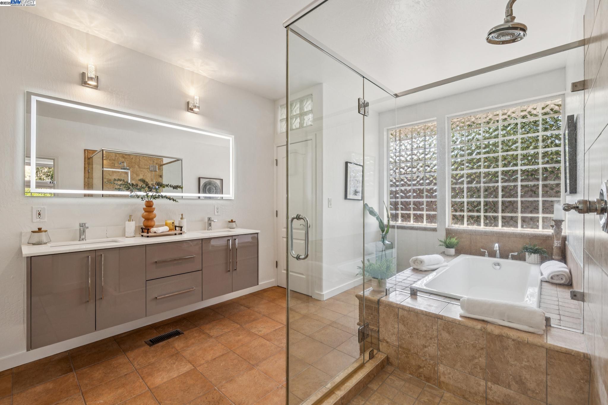 Detail Gallery Image 34 of 50 For 3296 Walnut Ln, Lafayette,  CA 94549 - 4 Beds | 3 Baths