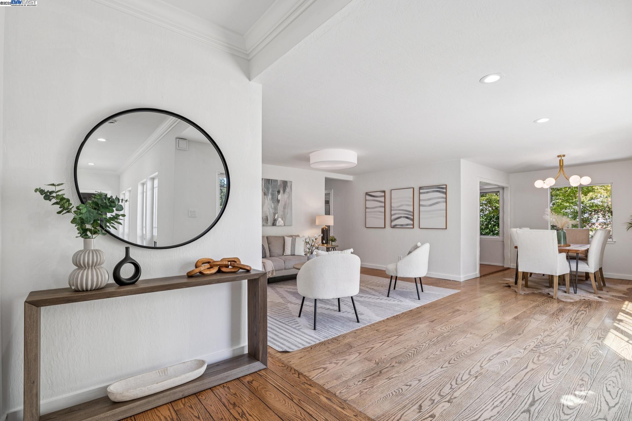 Detail Gallery Image 6 of 50 For 3296 Walnut Ln, Lafayette,  CA 94549 - 4 Beds | 3 Baths