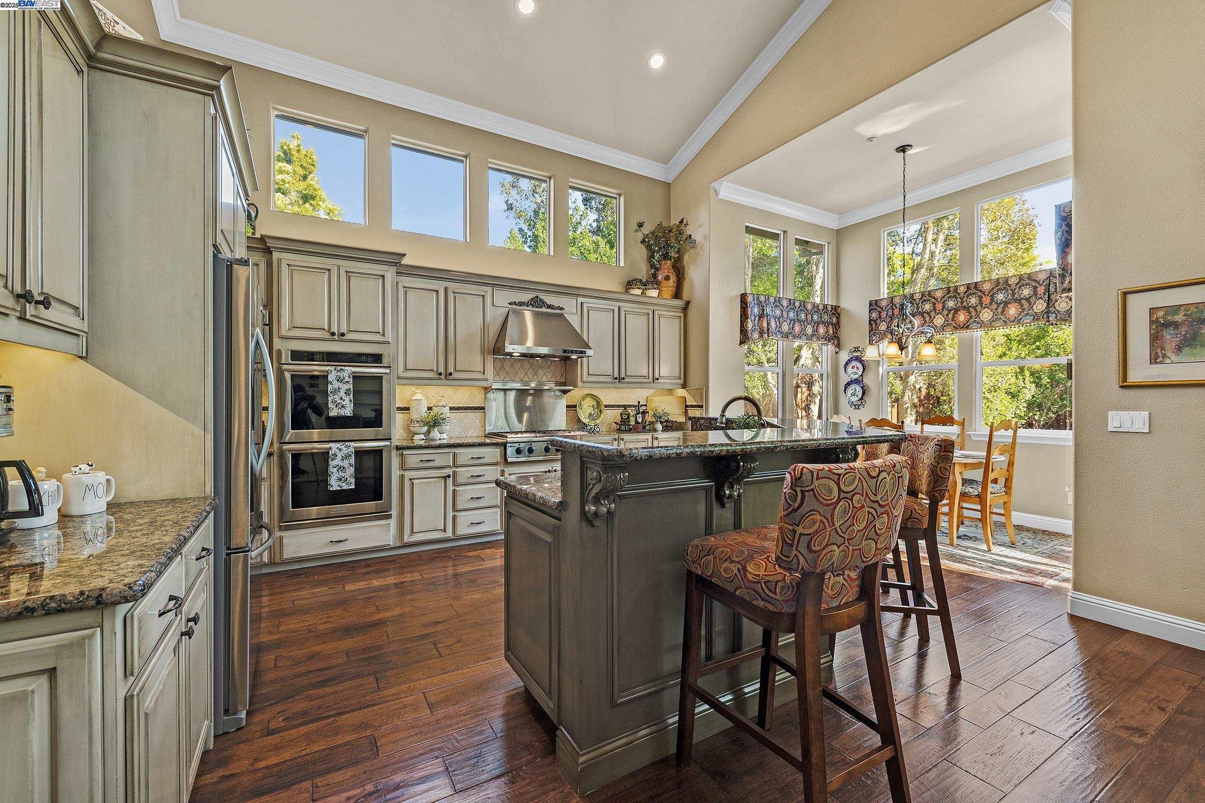 Detail Gallery Image 14 of 60 For 259 Alden Ln, Livermore,  CA 94550 - 6 Beds | 4 Baths