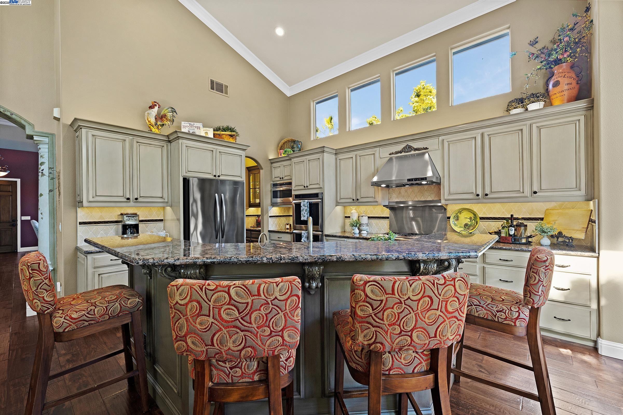 Detail Gallery Image 18 of 60 For 259 Alden Ln, Livermore,  CA 94550 - 6 Beds | 4 Baths