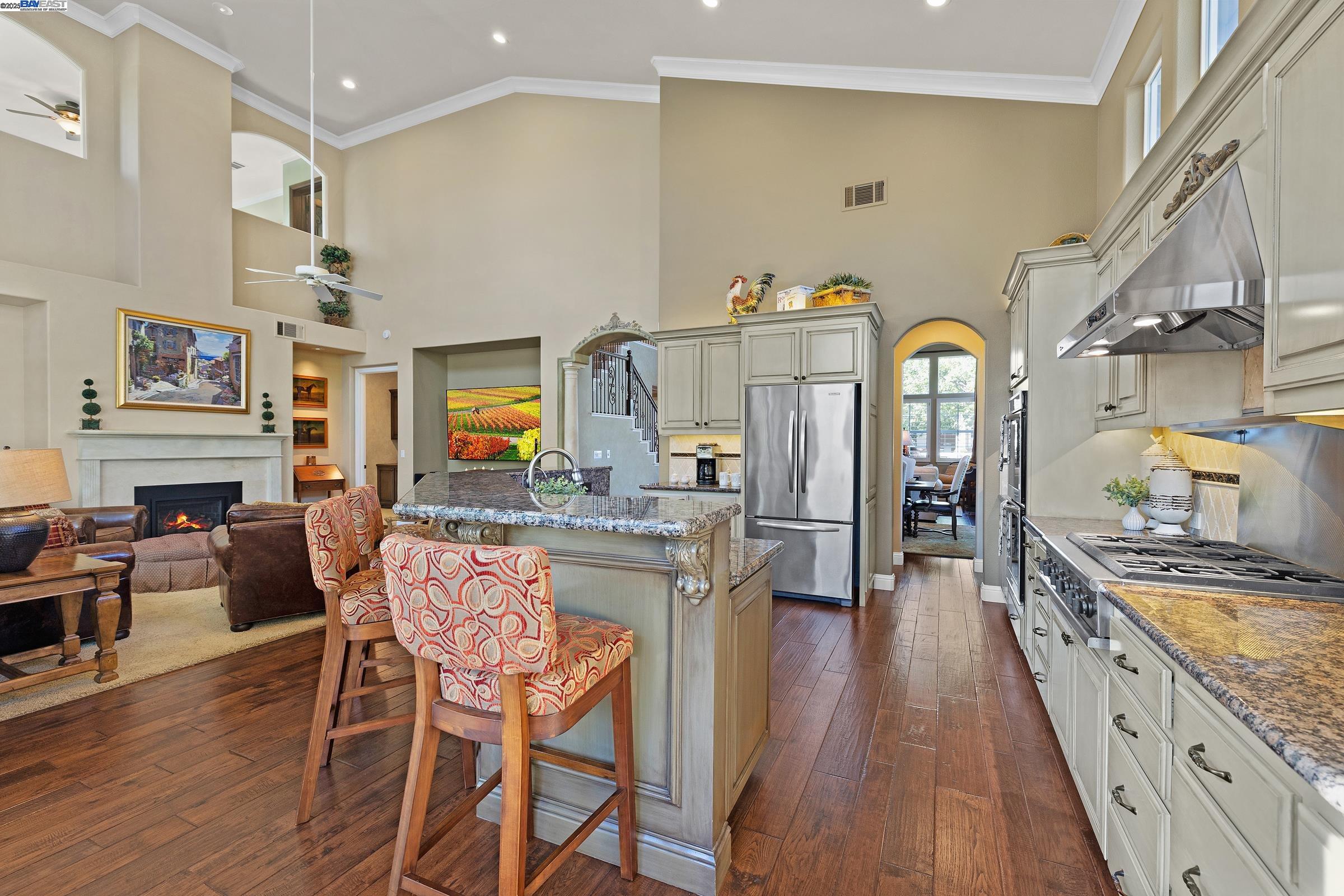 Detail Gallery Image 20 of 60 For 259 Alden Ln, Livermore,  CA 94550 - 6 Beds | 4 Baths
