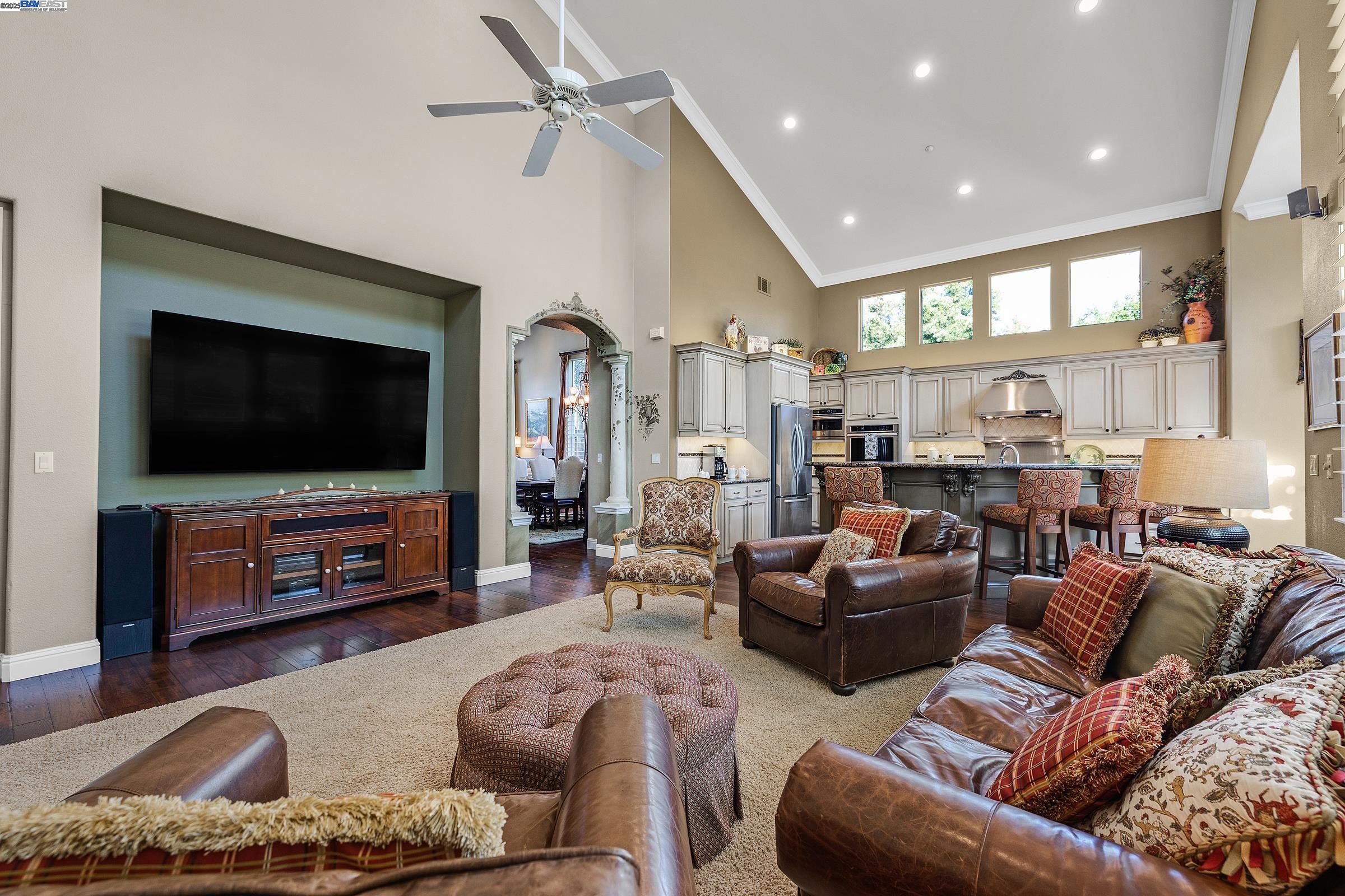 Detail Gallery Image 24 of 60 For 259 Alden Ln, Livermore,  CA 94550 - 6 Beds | 4 Baths