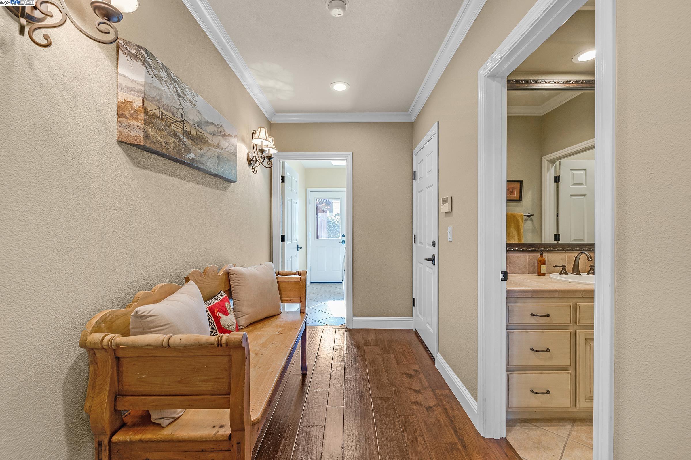 Detail Gallery Image 33 of 60 For 259 Alden Ln, Livermore,  CA 94550 - 6 Beds | 4 Baths