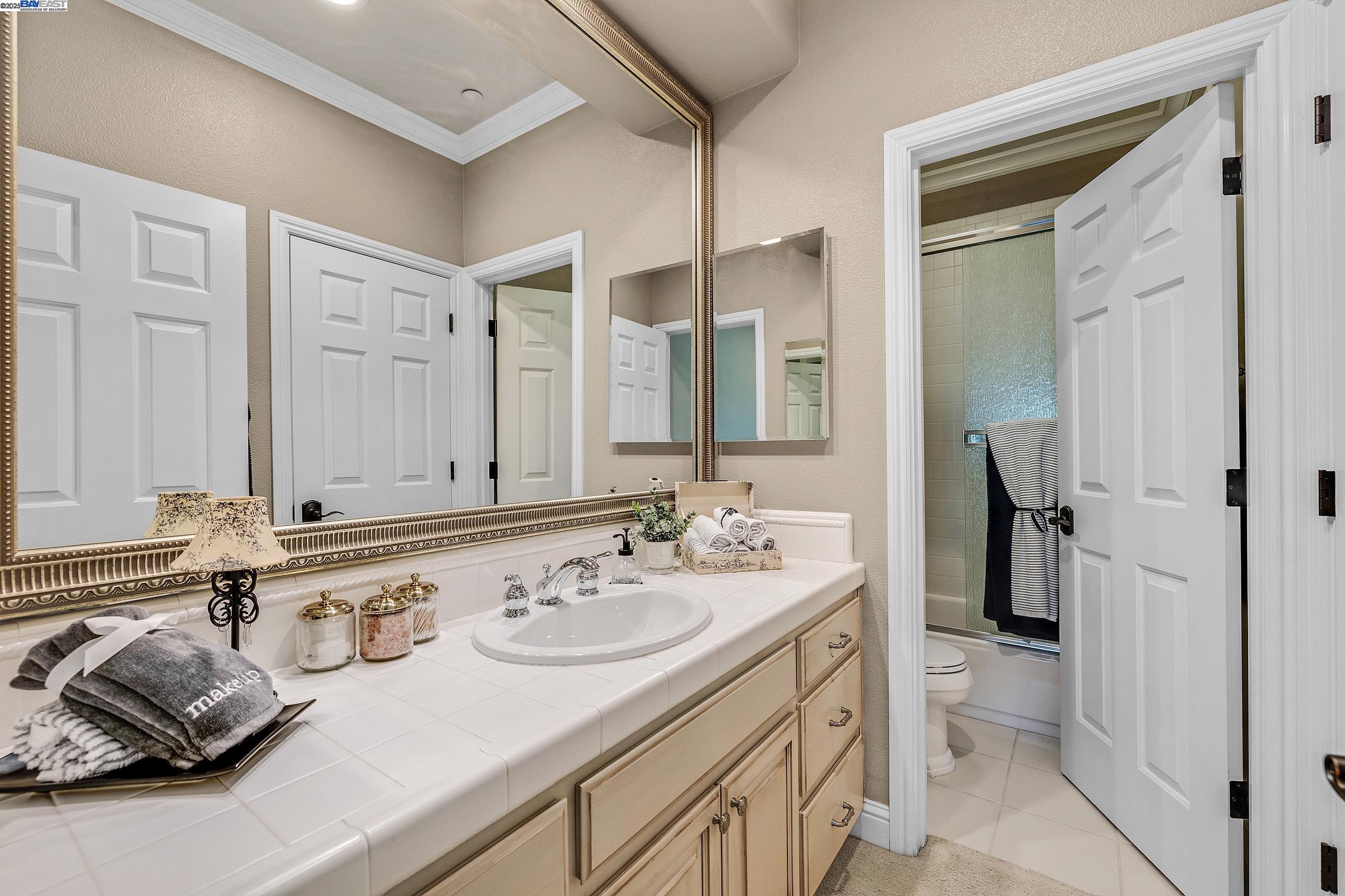 Detail Gallery Image 35 of 60 For 259 Alden Ln, Livermore,  CA 94550 - 6 Beds | 4 Baths
