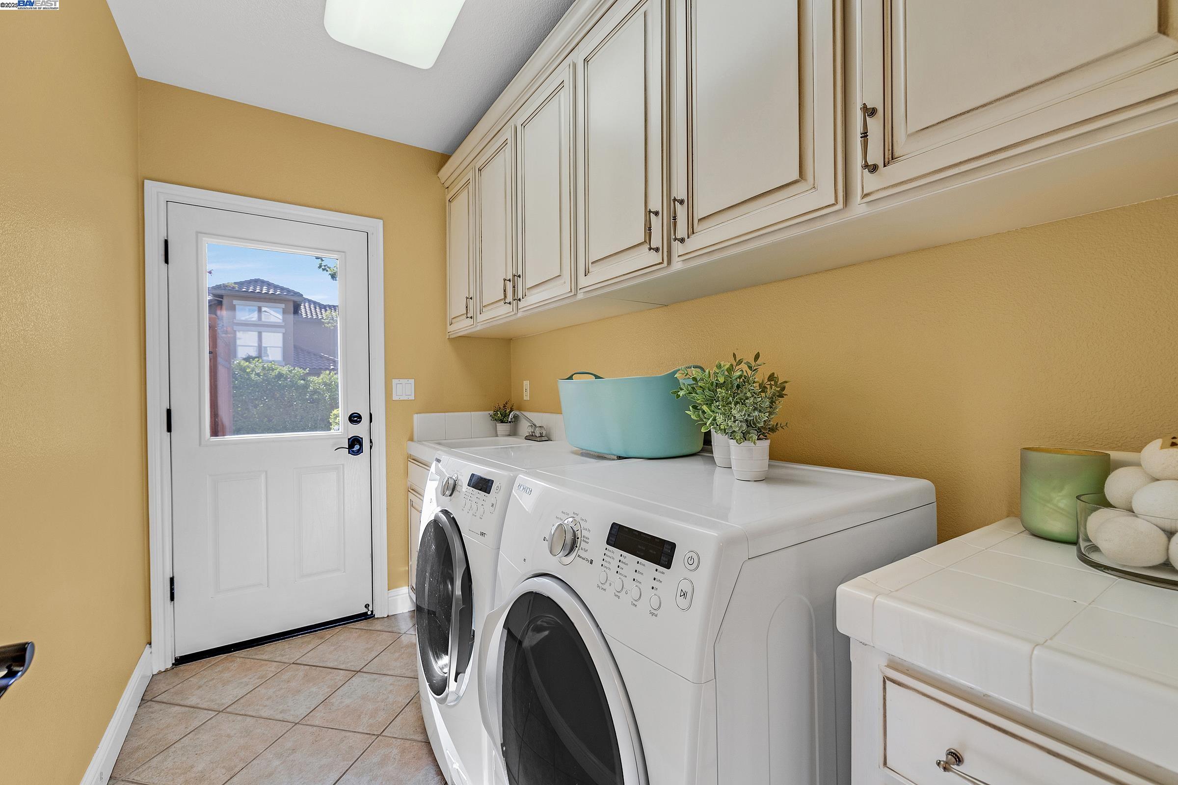 Detail Gallery Image 42 of 60 For 259 Alden Ln, Livermore,  CA 94550 - 6 Beds | 4 Baths