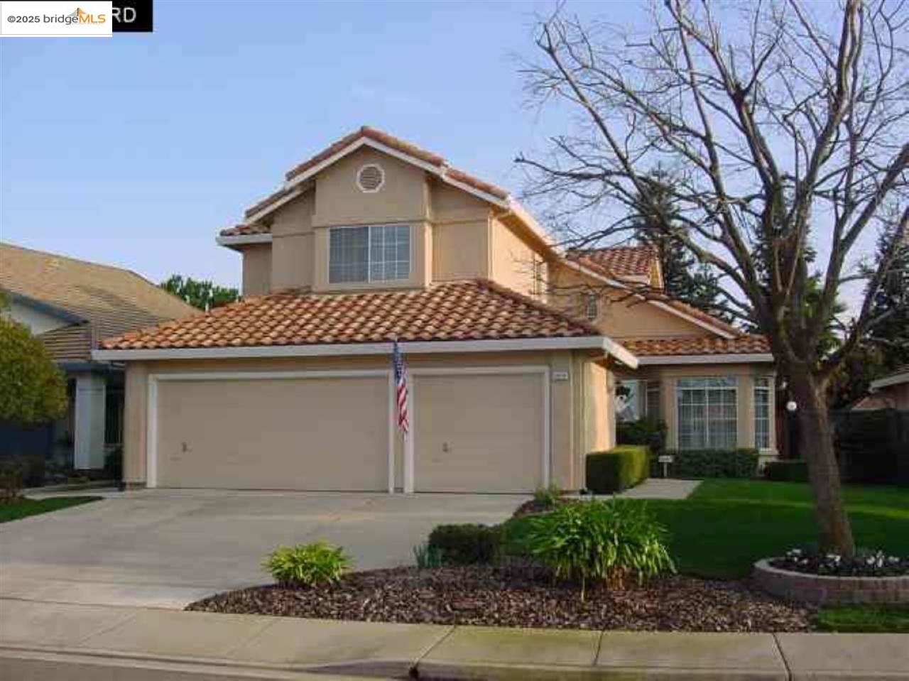 Detail Gallery Image 1 of 5 For 4810 Belford Peak Way, Antioch,  CA 94531 - 4 Beds | 2/1 Baths