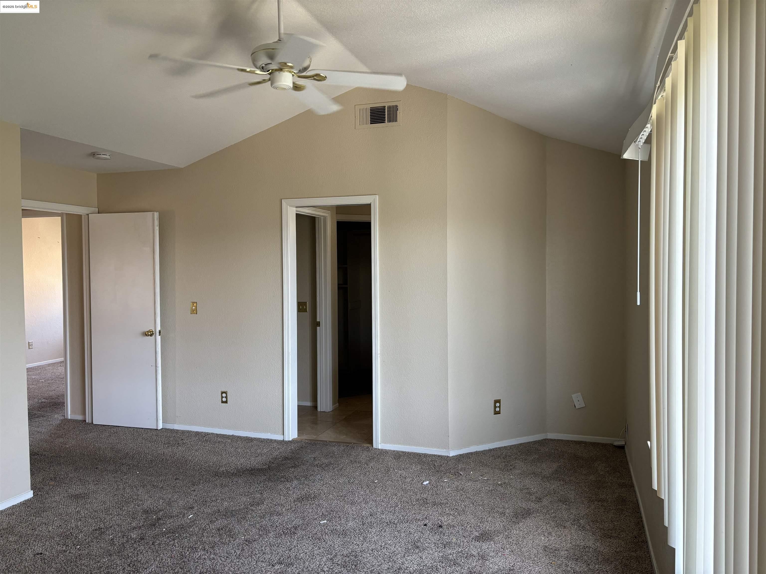 Detail Gallery Image 3 of 5 For 4810 Belford Peak Way, Antioch,  CA 94531 - 4 Beds | 2/1 Baths