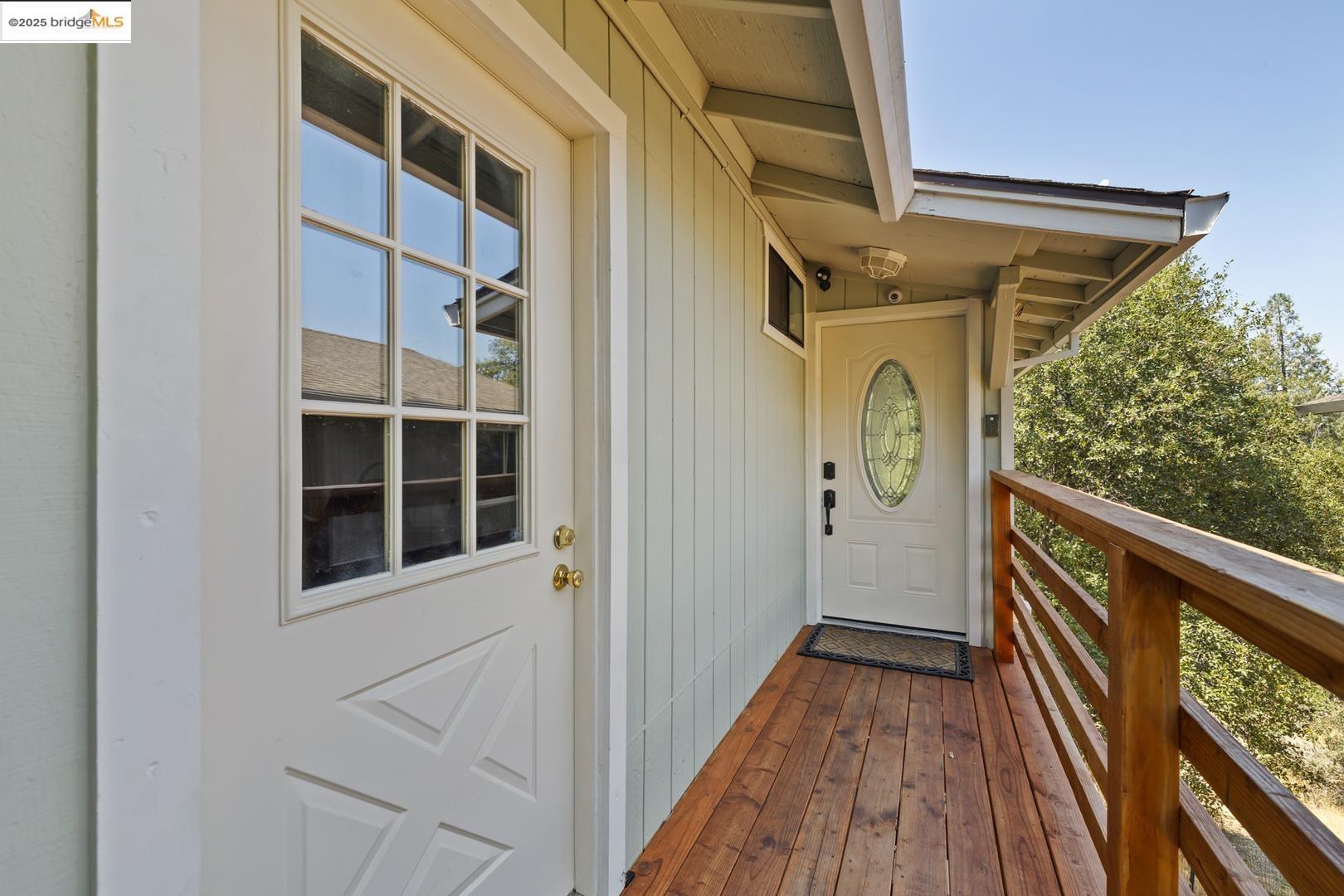 Detail Gallery Image 2 of 28 For 18670 Cedar St, Tuolumne,  CA 95379 - 3 Beds | 2 Baths