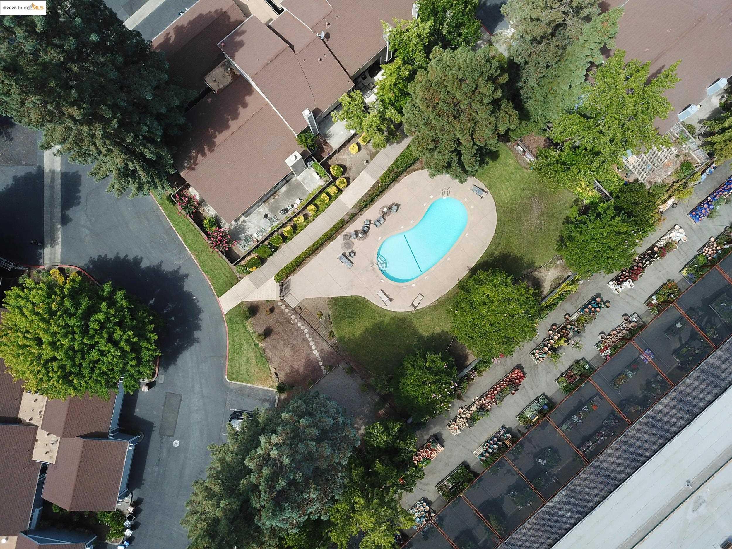 Photo #8: 41108285 Listing: Photo #8