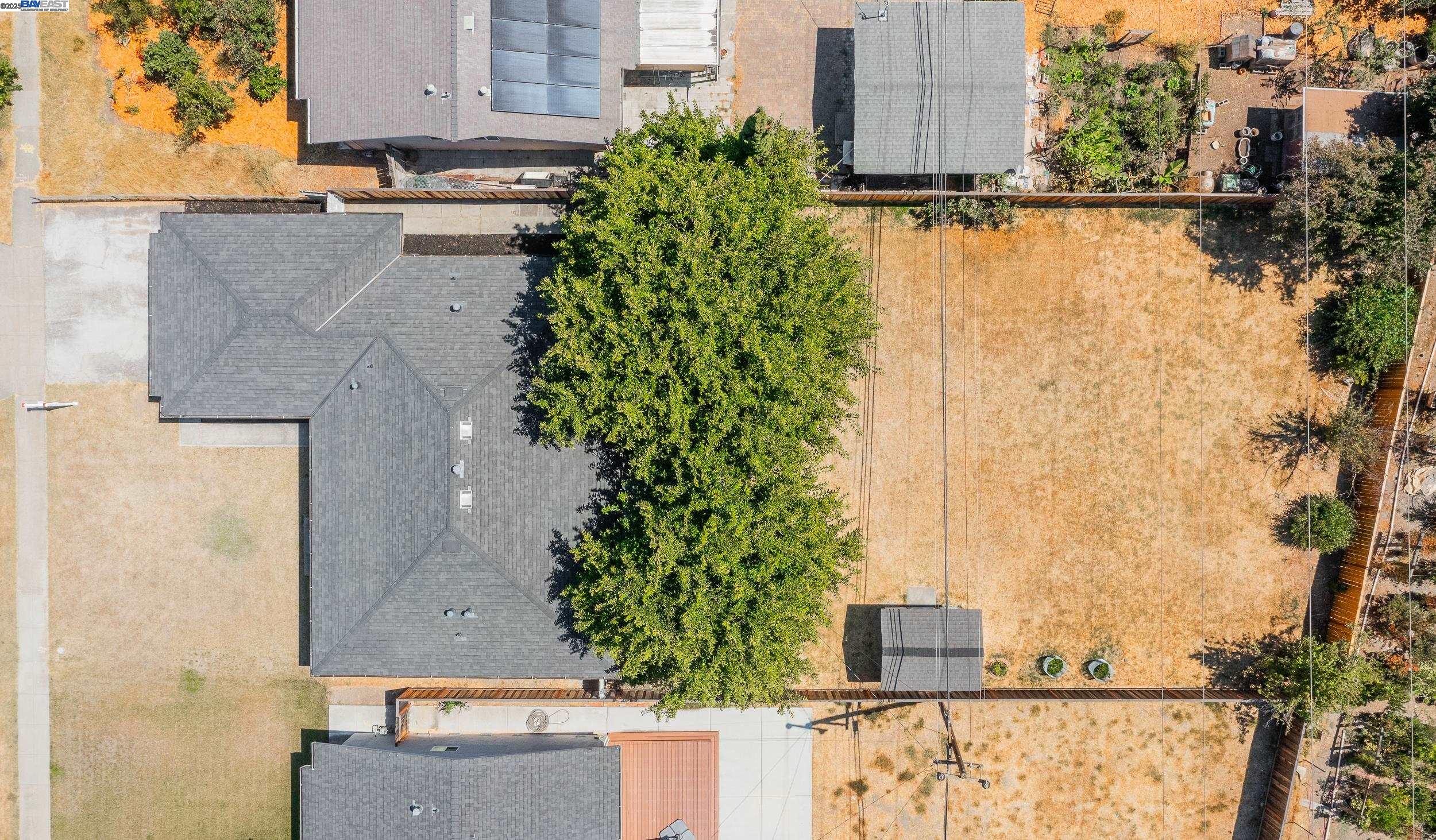 Detail Gallery Image 18 of 21 For 3730 Savannah Rd, Fremont,  CA 94538 - 3 Beds | 2 Baths