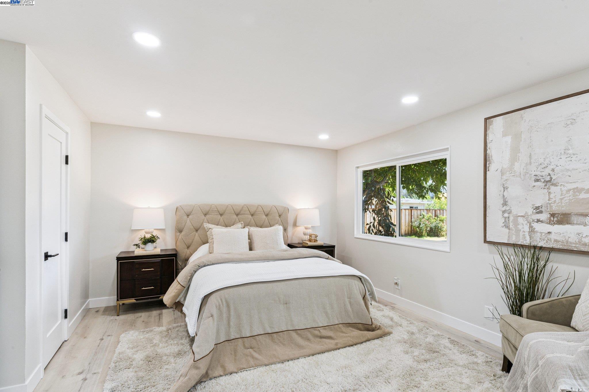 Detail Gallery Image 7 of 21 For 3730 Savannah Rd, Fremont,  CA 94538 - 3 Beds | 2 Baths