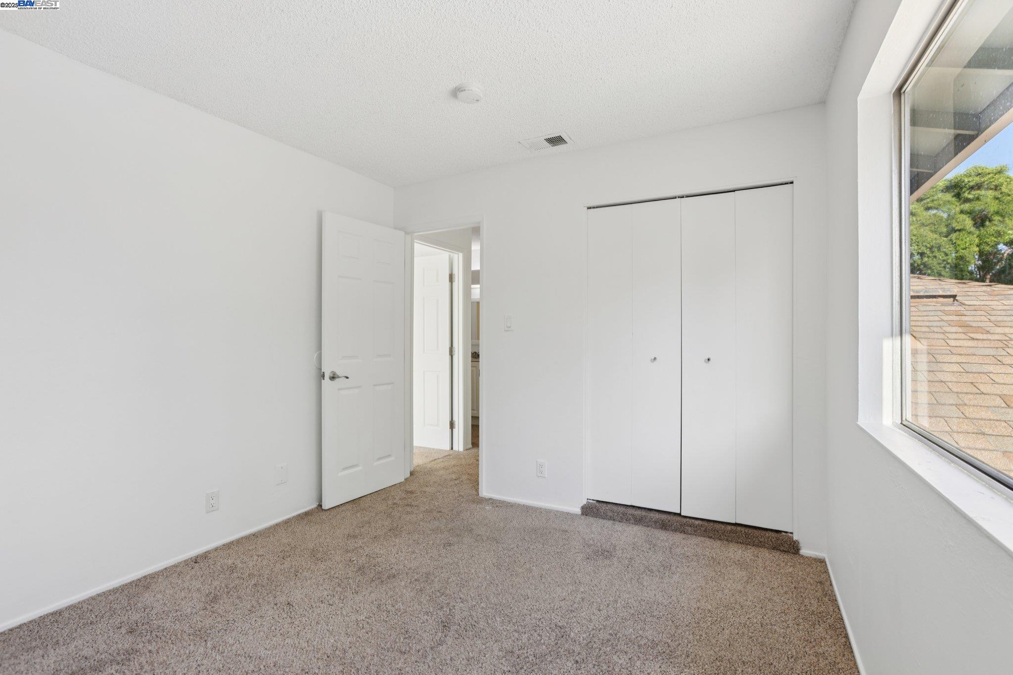 Photo #12: 41108288 Listing: Photo #12