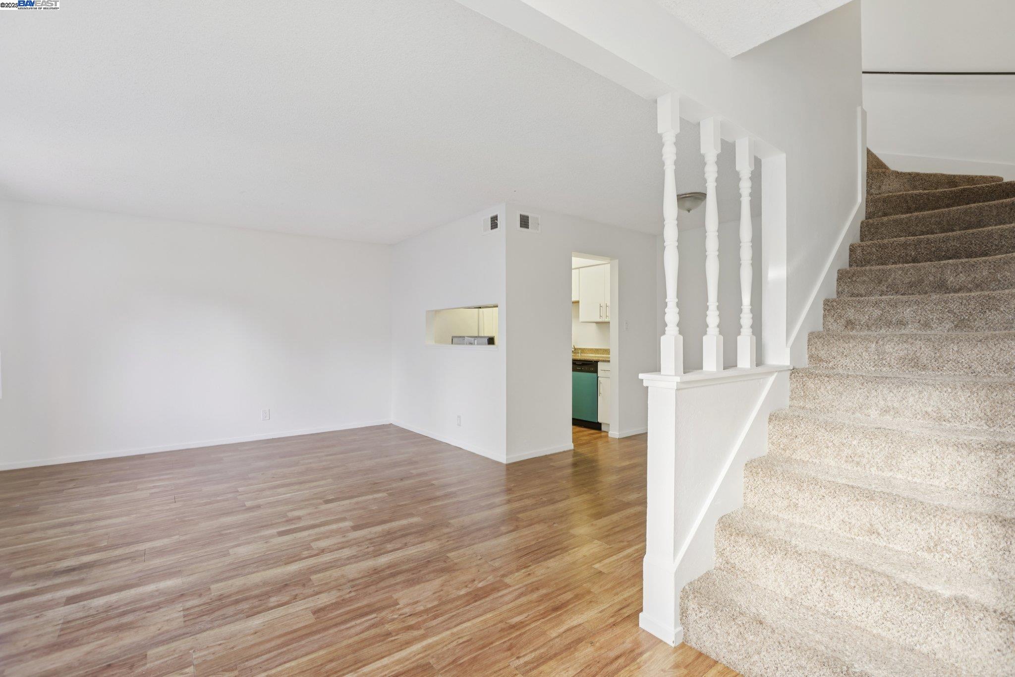 Photo #4: 41108288 Listing 