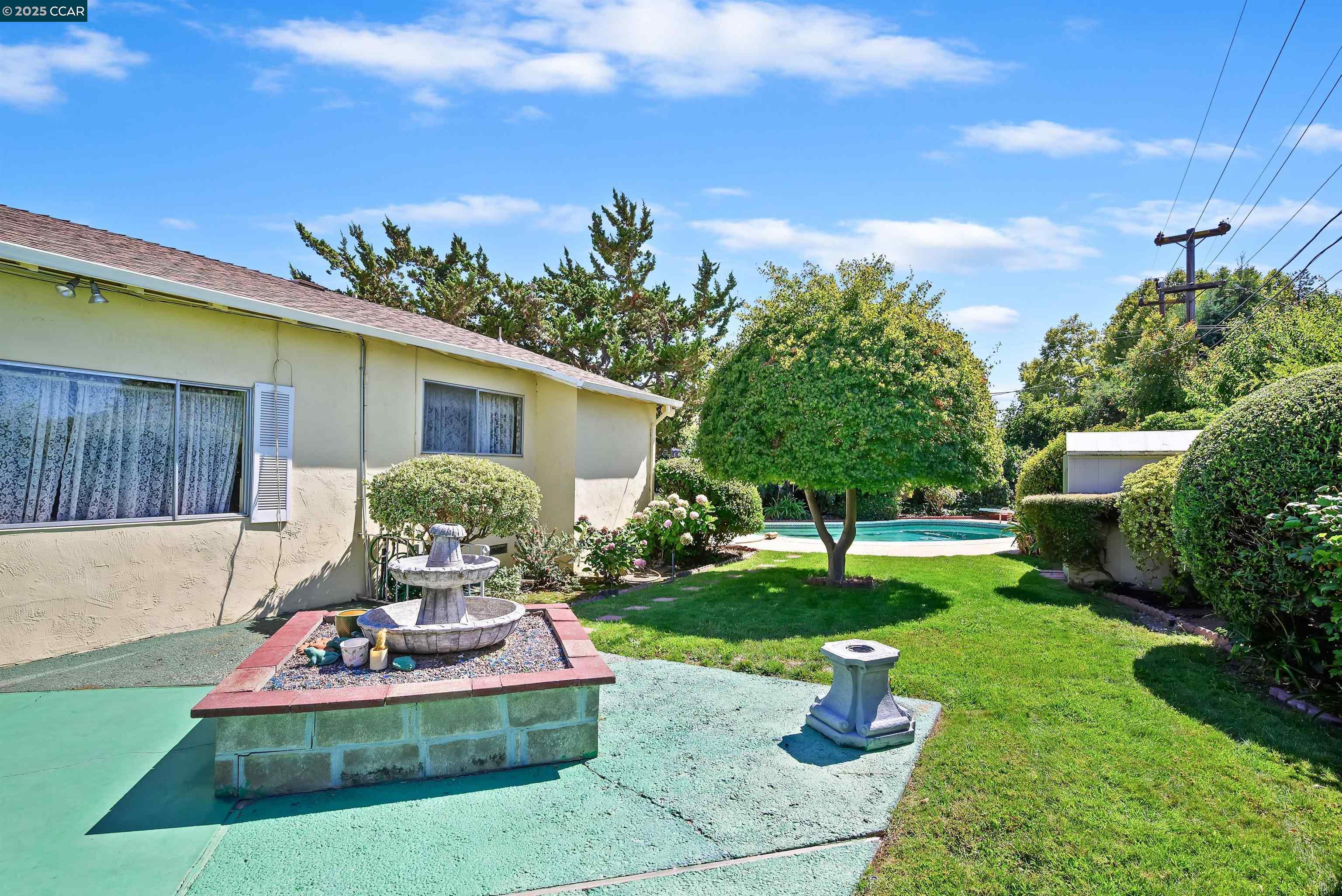 Detail Gallery Image 31 of 36 For 1777 Woodland Ct., Concord,  CA 94521 - 3 Beds | 2 Baths