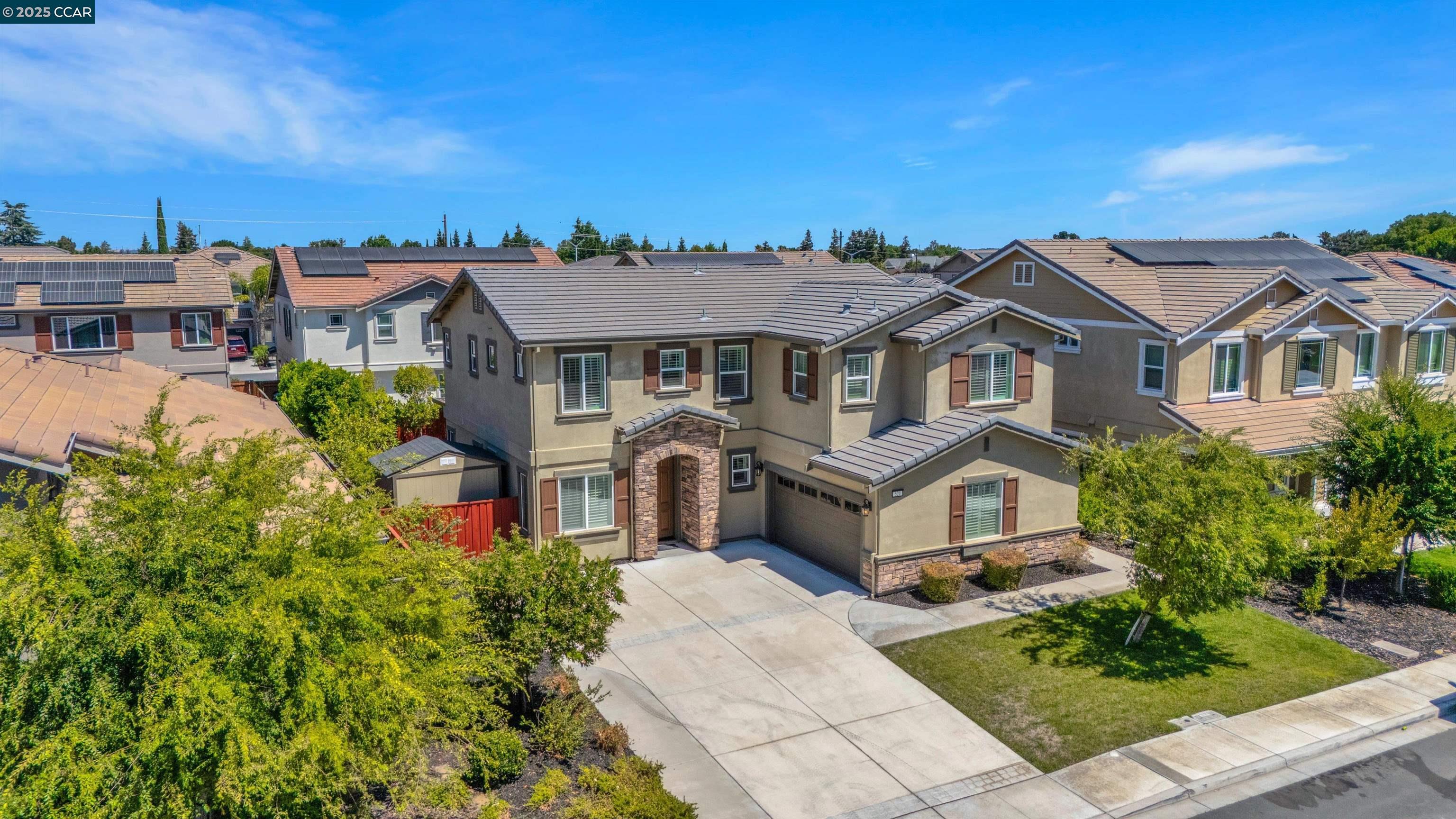Detail Gallery Image 1 of 42 For 520 Stone Mountain Drive, Oakley,  CA 94561 - 5 Beds | 3 Baths
