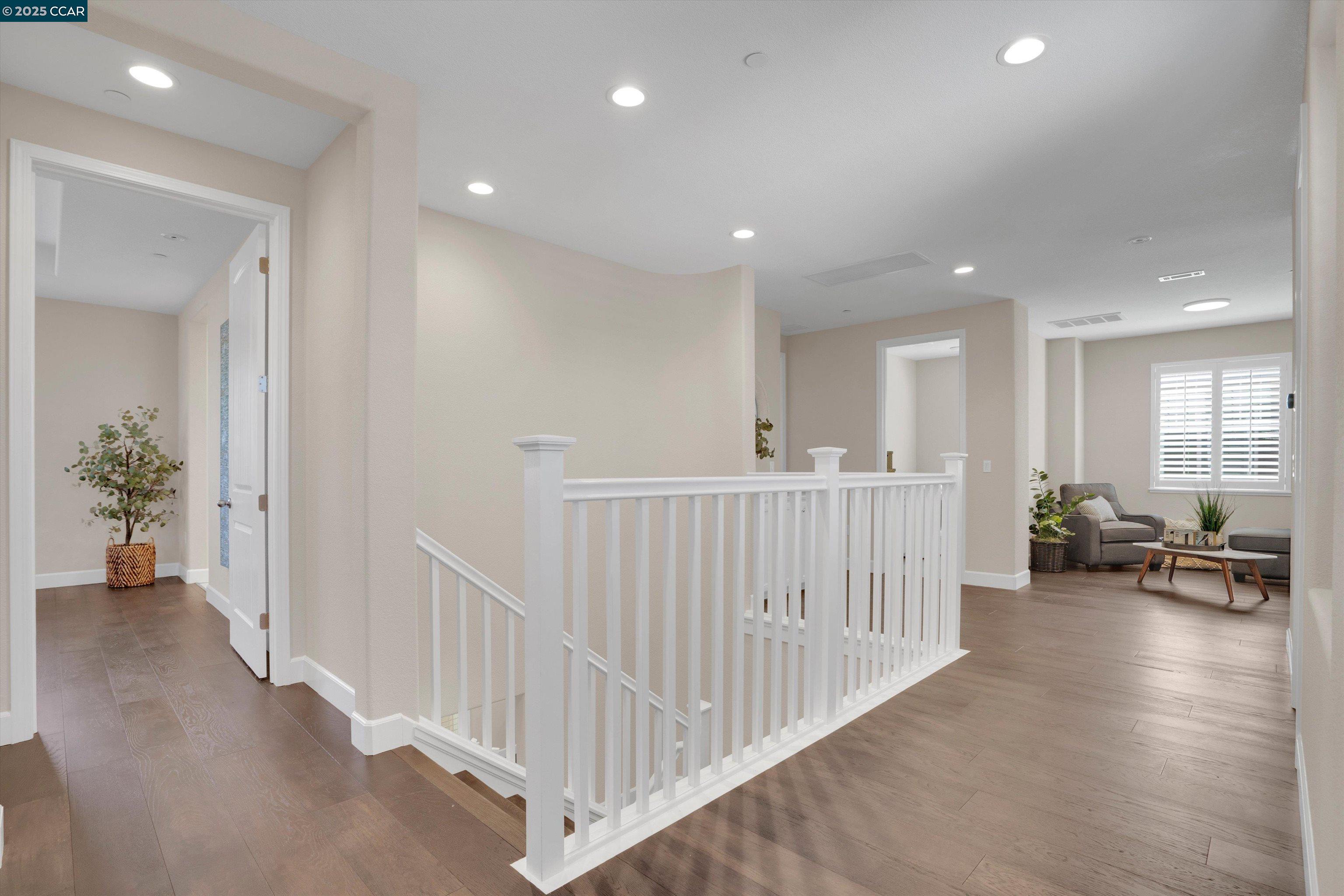 Detail Gallery Image 19 of 42 For 520 Stone Mountain Drive, Oakley,  CA 94561 - 5 Beds | 3 Baths