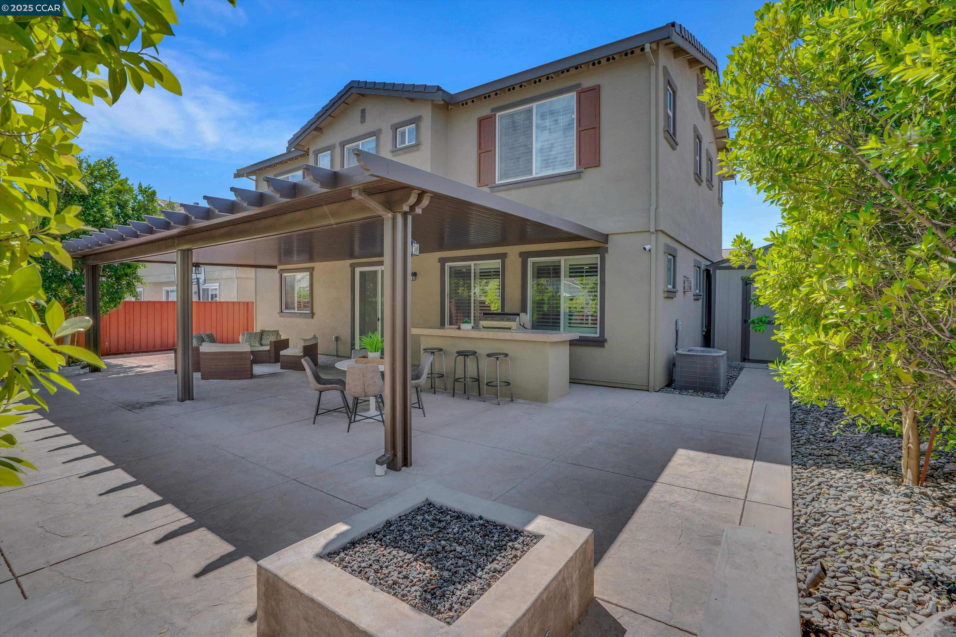 Detail Gallery Image 33 of 42 For 520 Stone Mountain Drive, Oakley,  CA 94561 - 5 Beds | 3 Baths
