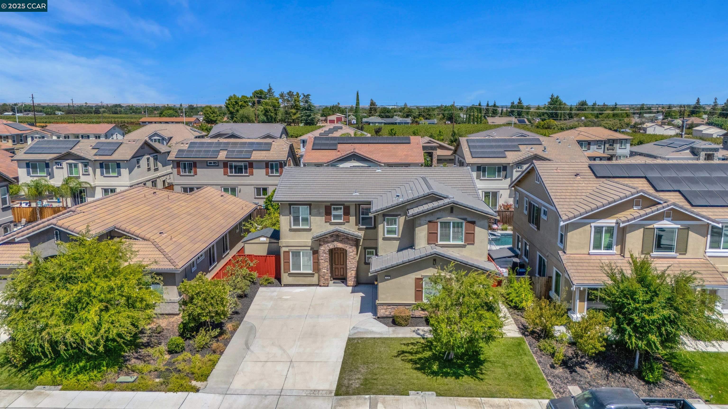 Detail Gallery Image 38 of 42 For 520 Stone Mountain Drive, Oakley,  CA 94561 - 5 Beds | 3 Baths