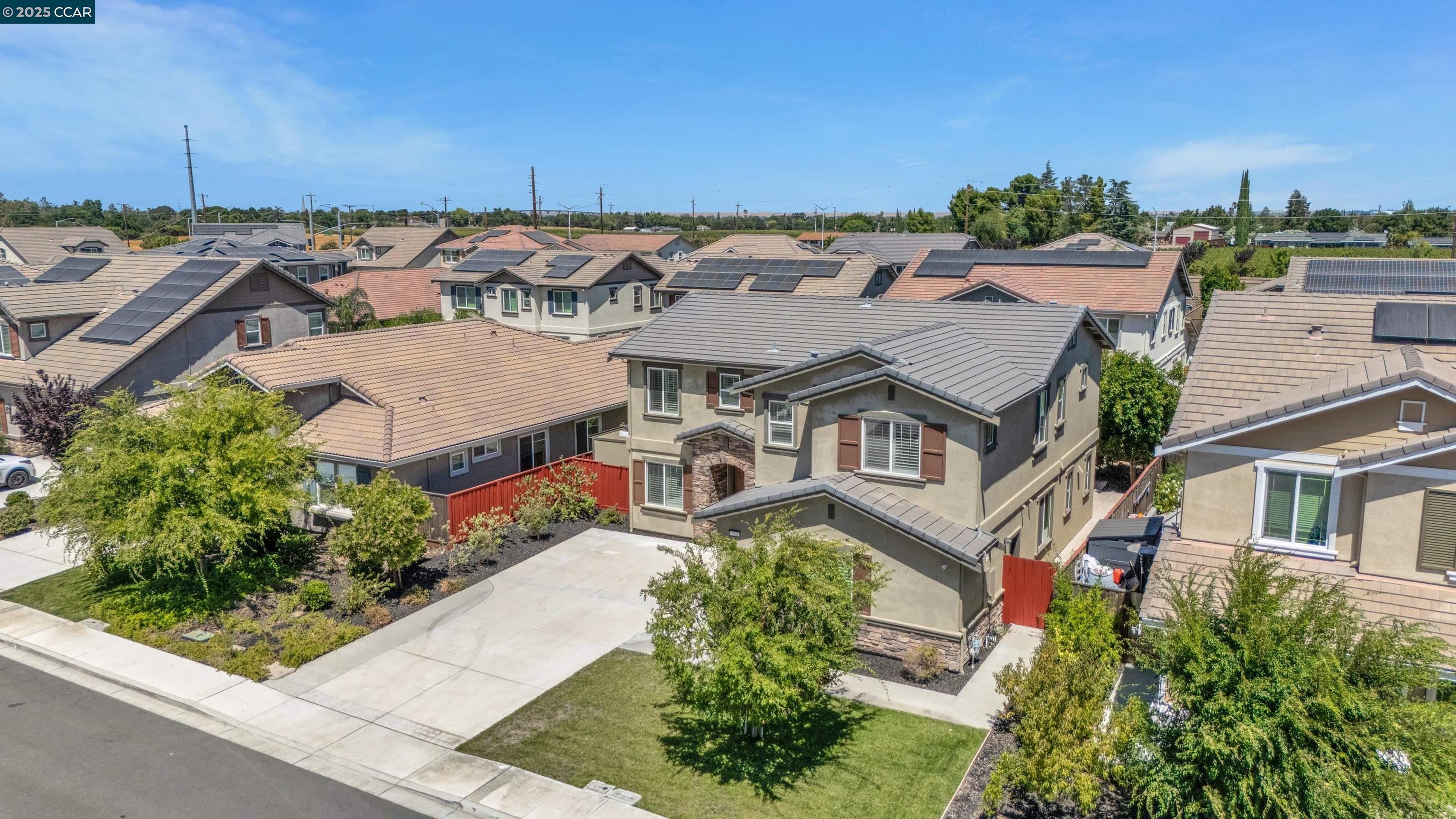 Detail Gallery Image 39 of 42 For 520 Stone Mountain Drive, Oakley,  CA 94561 - 5 Beds | 3 Baths