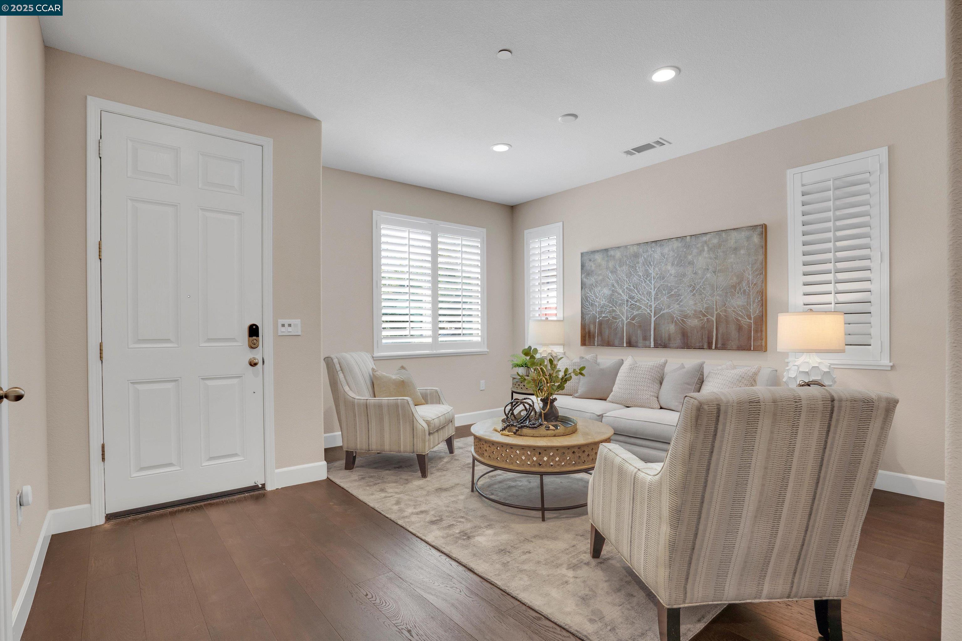 Detail Gallery Image 6 of 42 For 520 Stone Mountain Drive, Oakley,  CA 94561 - 5 Beds | 3 Baths