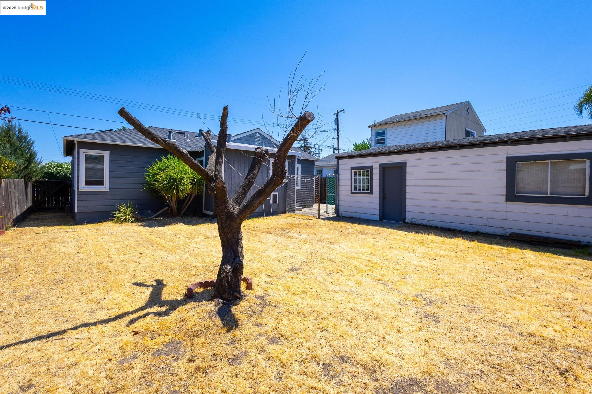 Detail Gallery Image 13 of 20 For 284 Cleveland Ave, Bay Point,  CA 94565 - 2 Beds | 1 Baths