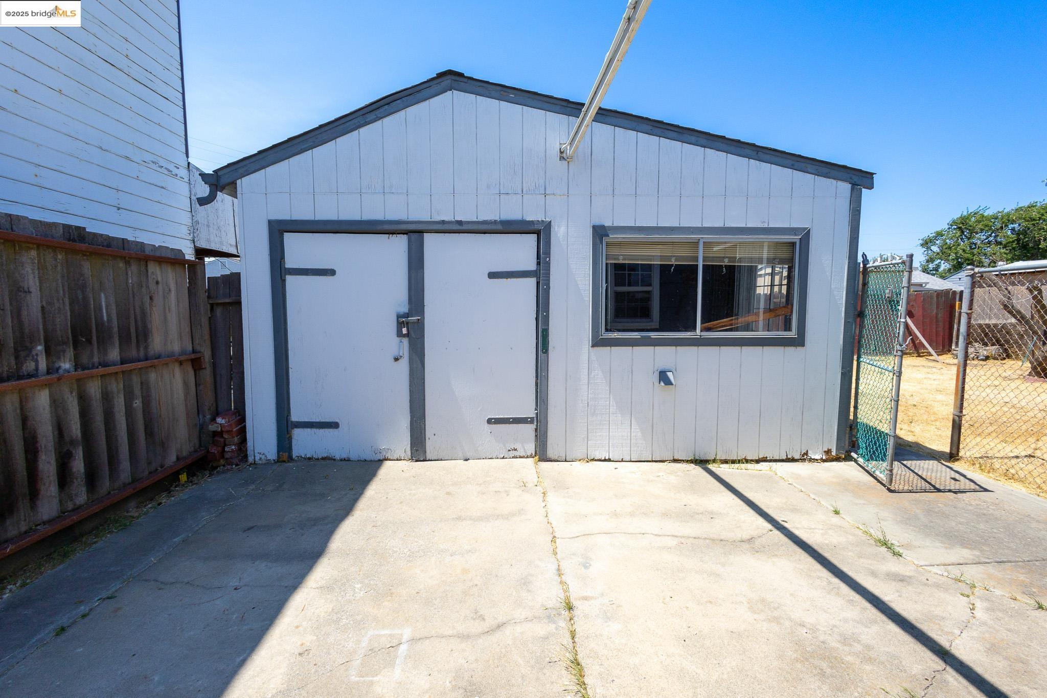 Detail Gallery Image 14 of 20 For 284 Cleveland Ave, Bay Point,  CA 94565 - 2 Beds | 1 Baths