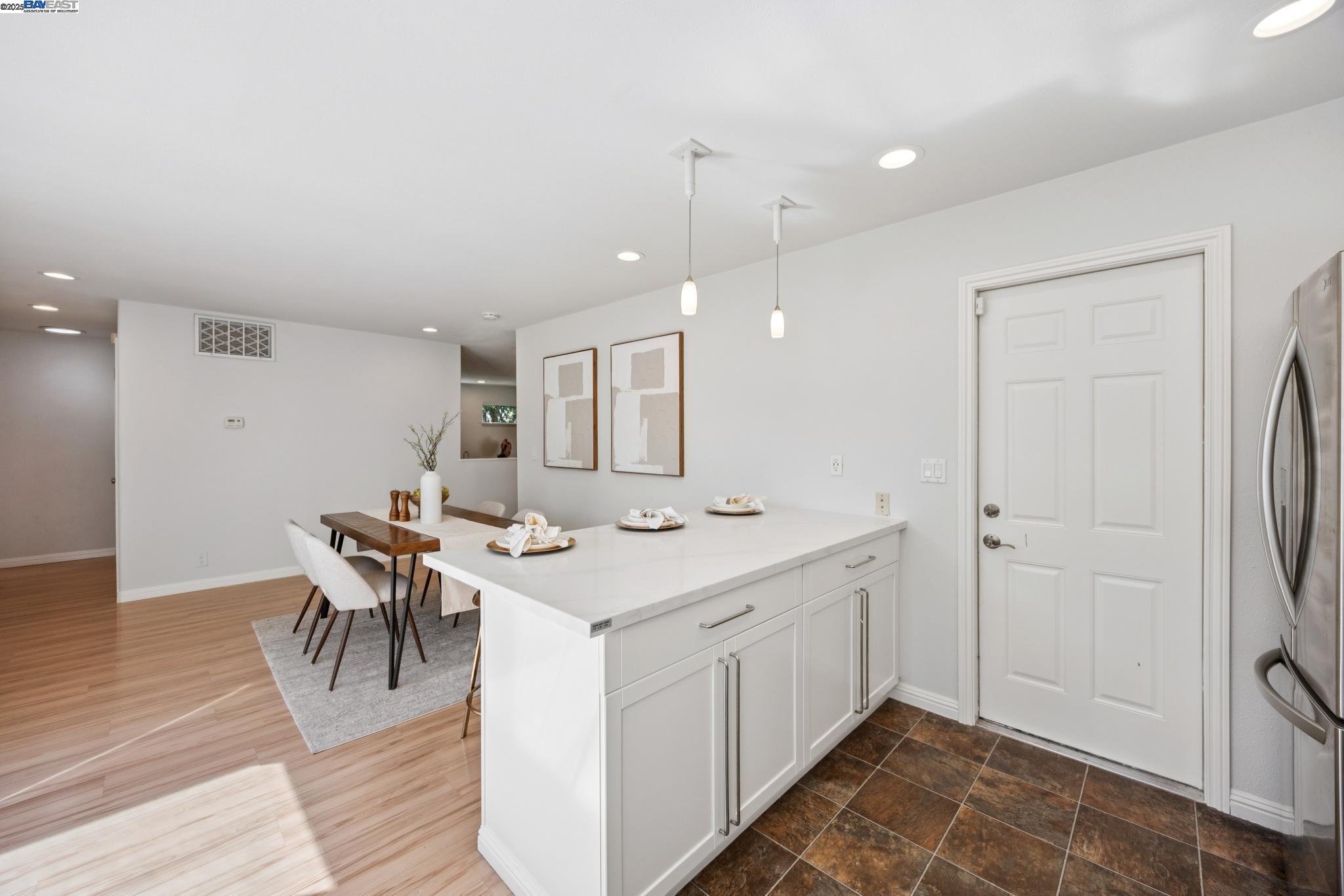 Detail Gallery Image 17 of 41 For 41043 Joyce Ave, Fremont,  CA 94539 - 3 Beds | 2 Baths