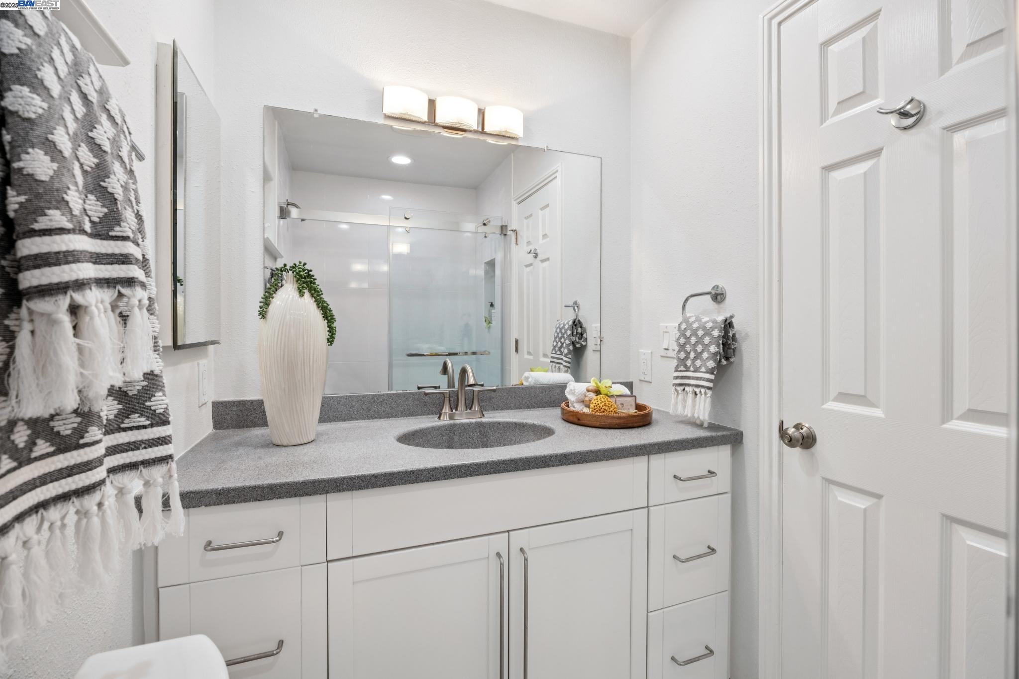 Detail Gallery Image 22 of 41 For 41043 Joyce Ave, Fremont,  CA 94539 - 3 Beds | 2 Baths