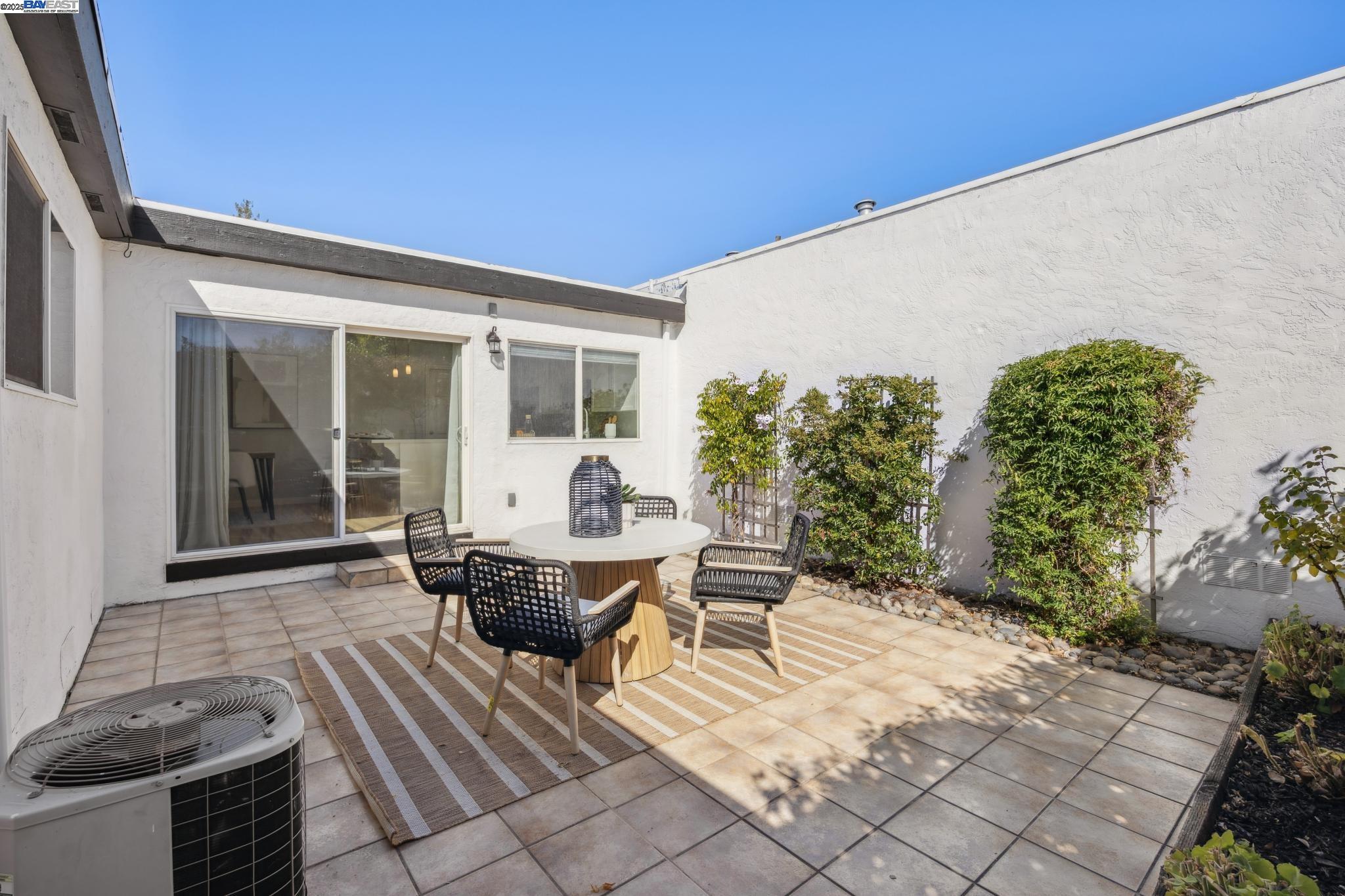Detail Gallery Image 37 of 41 For 41043 Joyce Ave, Fremont,  CA 94539 - 3 Beds | 2 Baths