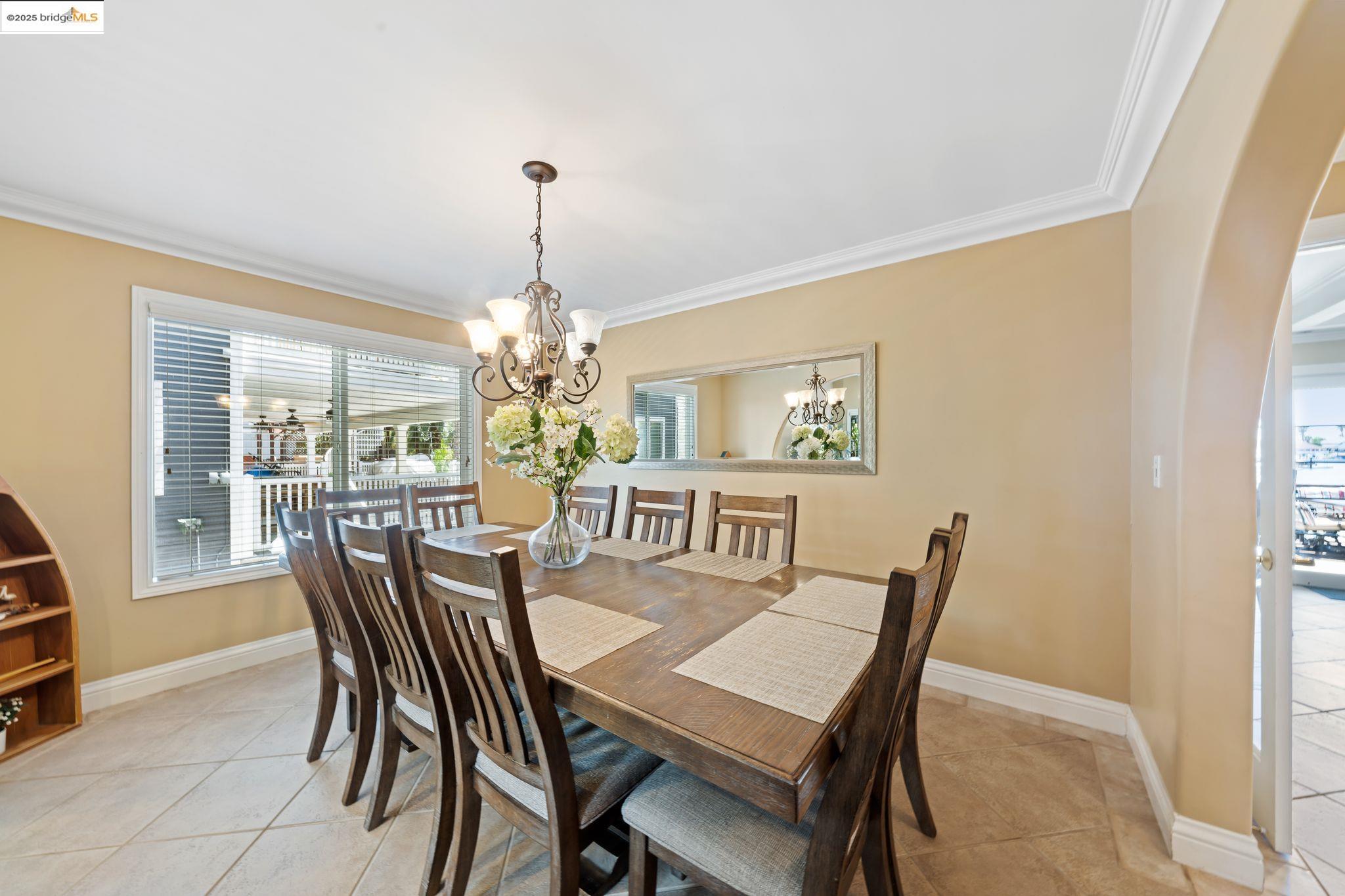 Detail Gallery Image 13 of 43 For 5034 Double Point Way, Discovery Bay,  CA 94505 - 4 Beds | 3 Baths