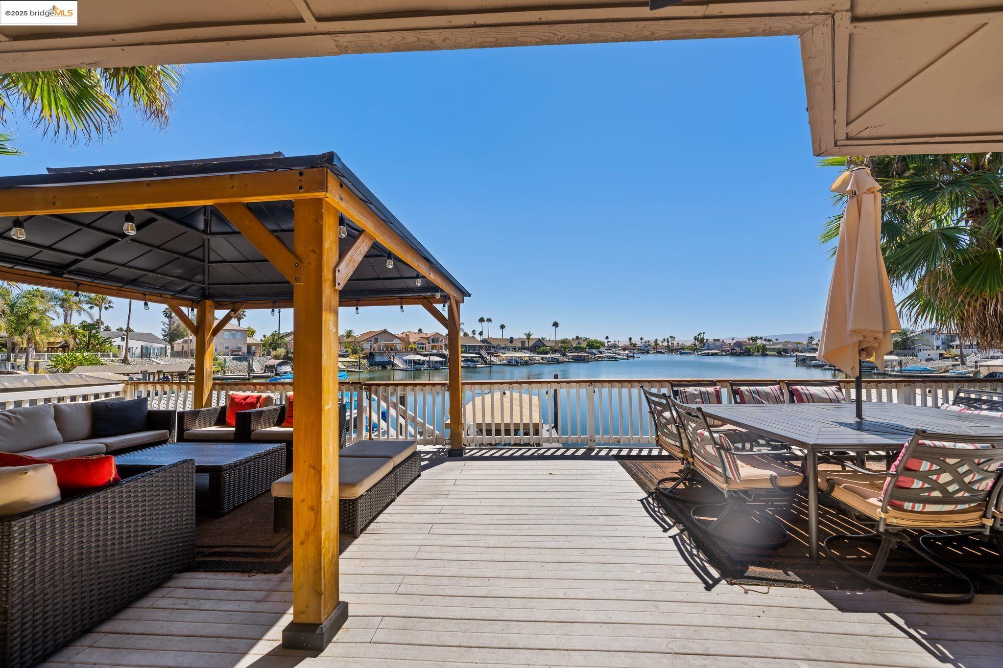 Detail Gallery Image 38 of 43 For 5034 Double Point Way, Discovery Bay,  CA 94505 - 4 Beds | 3 Baths