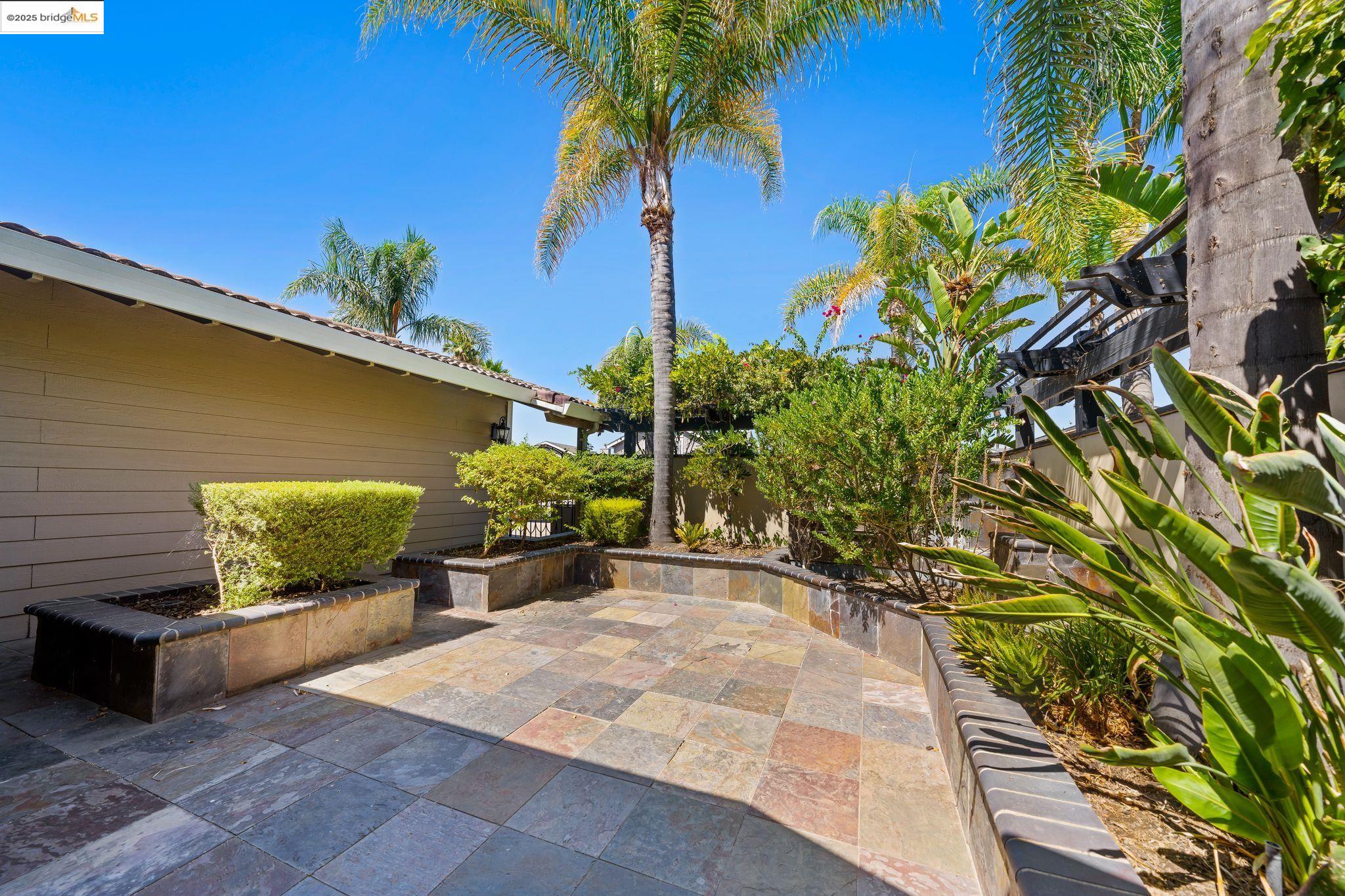 Detail Gallery Image 5 of 43 For 5034 Double Point Way, Discovery Bay,  CA 94505 - 4 Beds | 3 Baths
