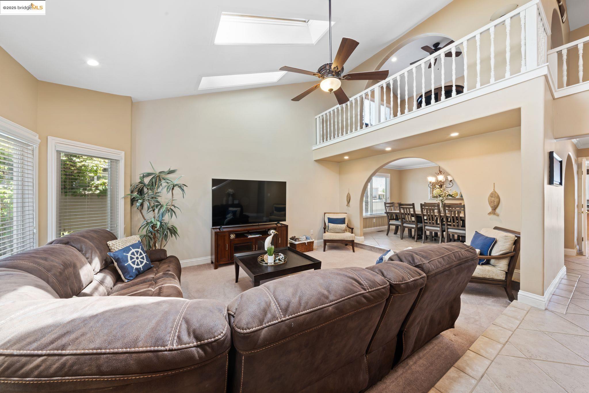 Detail Gallery Image 6 of 43 For 5034 Double Point Way, Discovery Bay,  CA 94505 - 4 Beds | 3 Baths