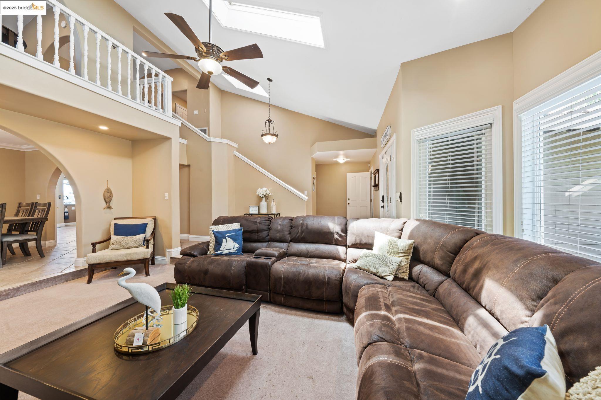 Detail Gallery Image 7 of 43 For 5034 Double Point Way, Discovery Bay,  CA 94505 - 4 Beds | 3 Baths