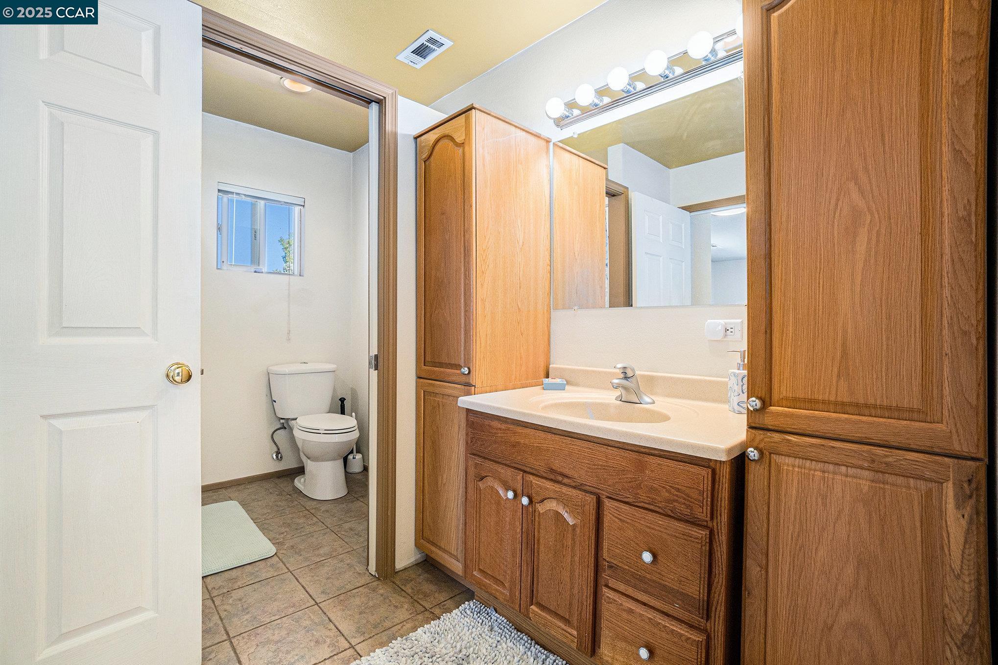 Detail Gallery Image 7 of 11 For 380 Pacifica Avenue, Bay Point,  CA 94565 - 3 Beds | 1 Baths