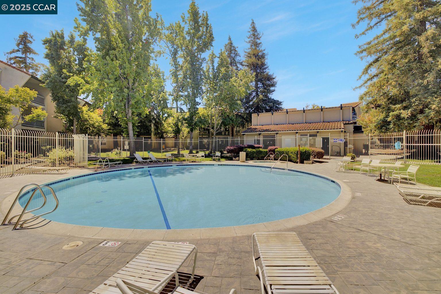 Detail Gallery Image 22 of 27 For 1087 Murrieta Blvd #245,  Livermore,  CA 94550-4123 - 1 Beds | 1 Baths