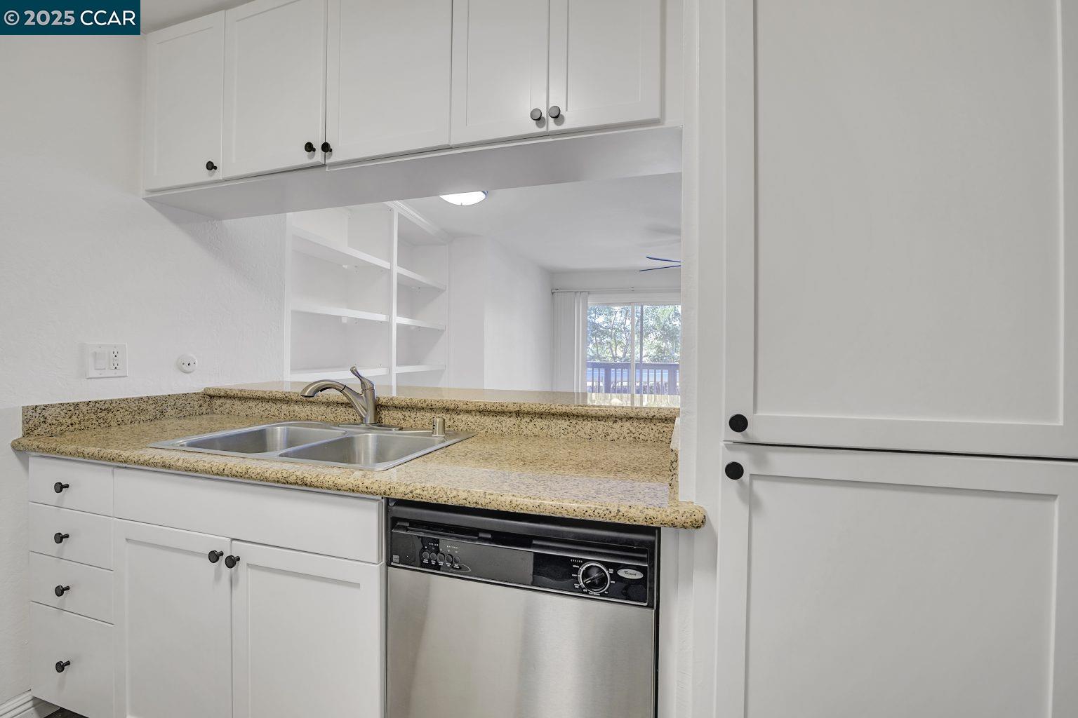 Detail Gallery Image 8 of 27 For 1087 Murrieta Blvd #245,  Livermore,  CA 94550-4123 - 1 Beds | 1 Baths
