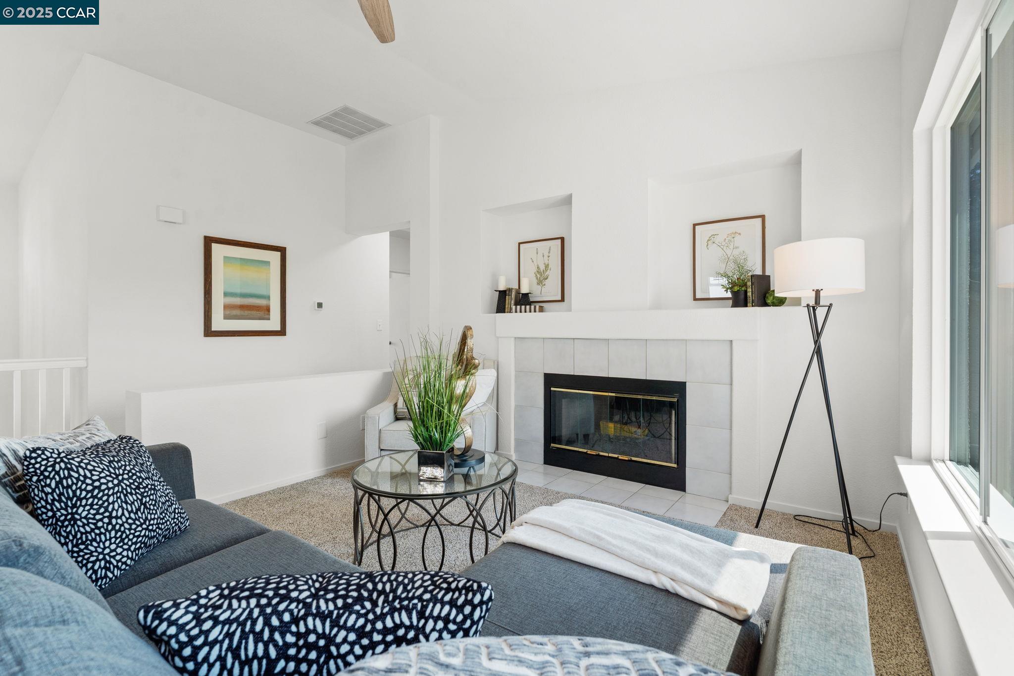 Detail Gallery Image 18 of 48 For 5056 Mesa Ridge Dr, Antioch,  CA 94531 - 4 Beds | 2/1 Baths