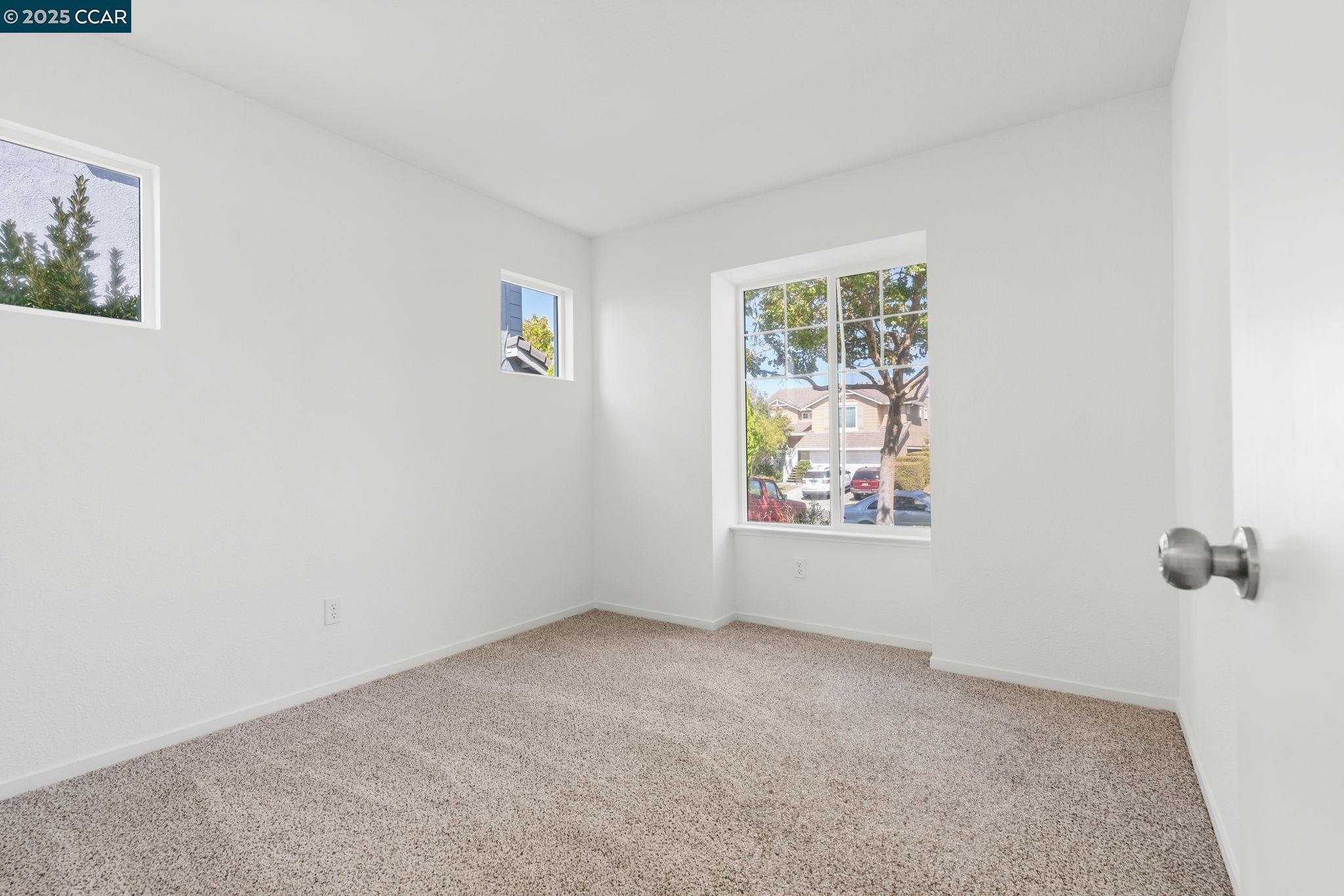 Detail Gallery Image 21 of 48 For 5056 Mesa Ridge Dr, Antioch,  CA 94531 - 4 Beds | 2/1 Baths