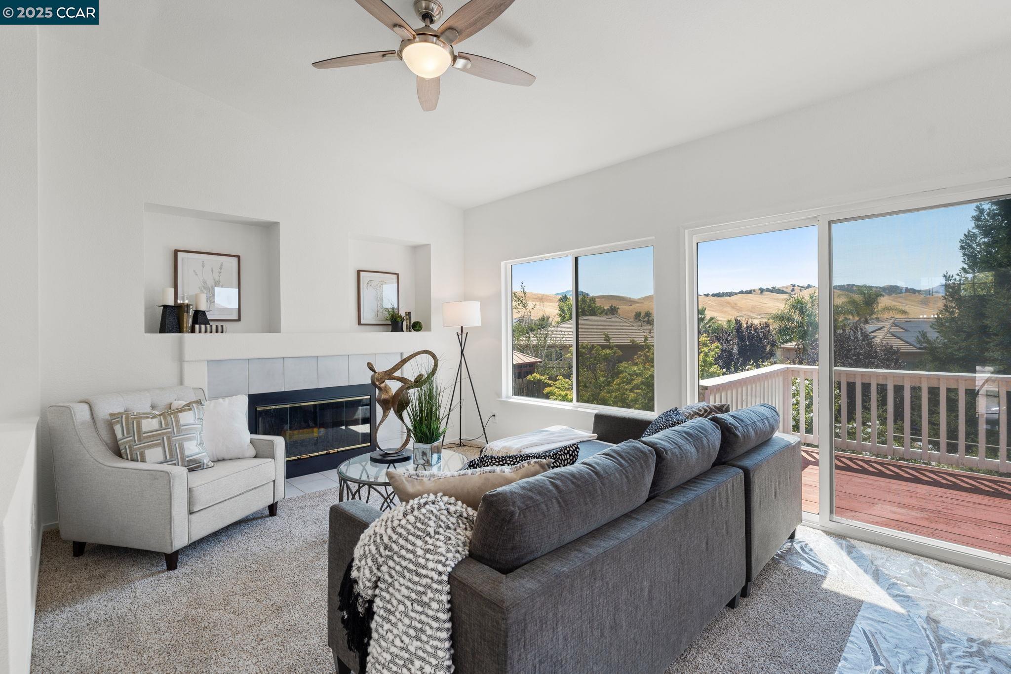 Detail Gallery Image 7 of 48 For 5056 Mesa Ridge Dr, Antioch,  CA 94531 - 4 Beds | 2/1 Baths