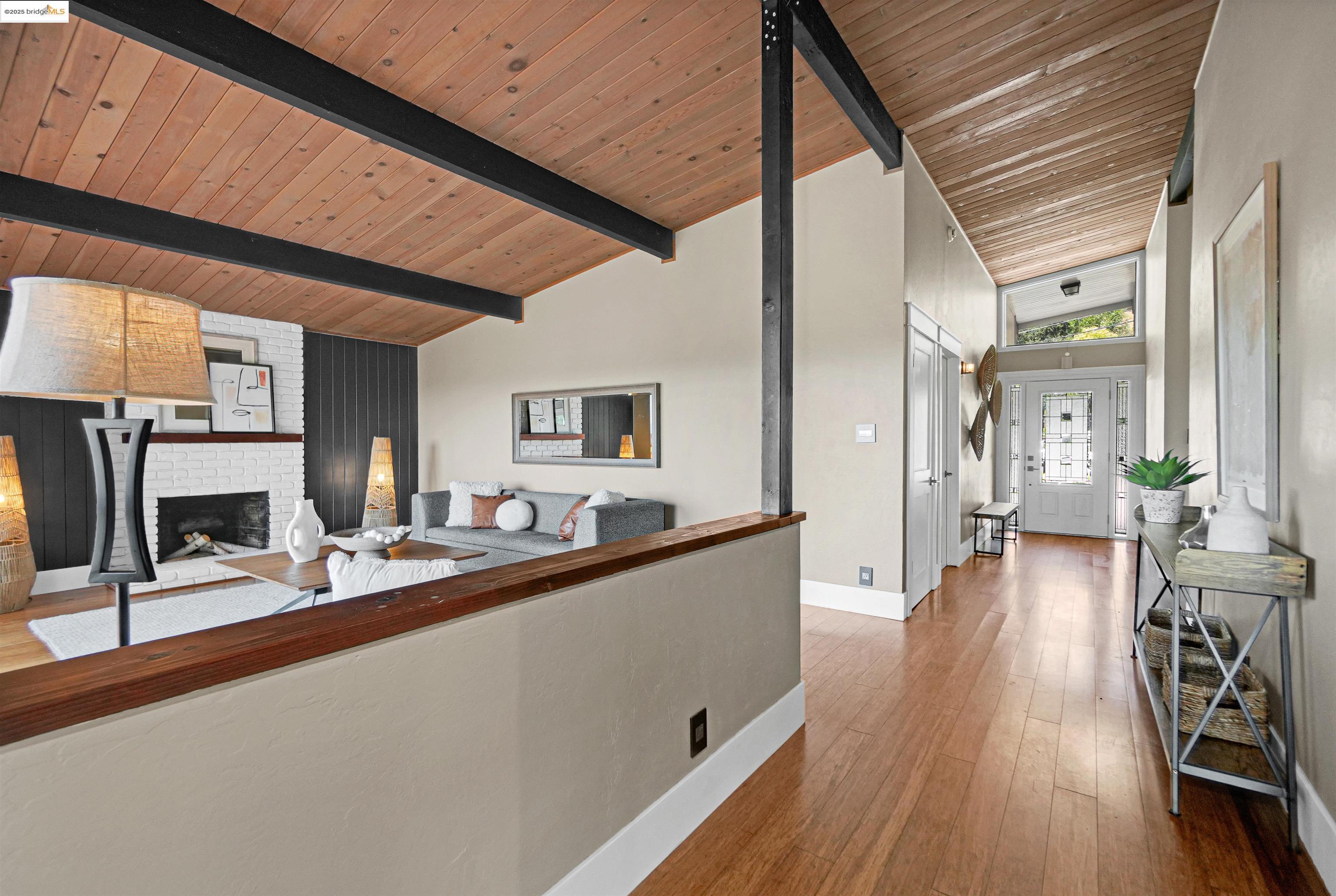 Detail Gallery Image 20 of 58 For 4329 Lawrence Dr, Castro Valley,  CA 94546 - 4 Beds | 3 Baths