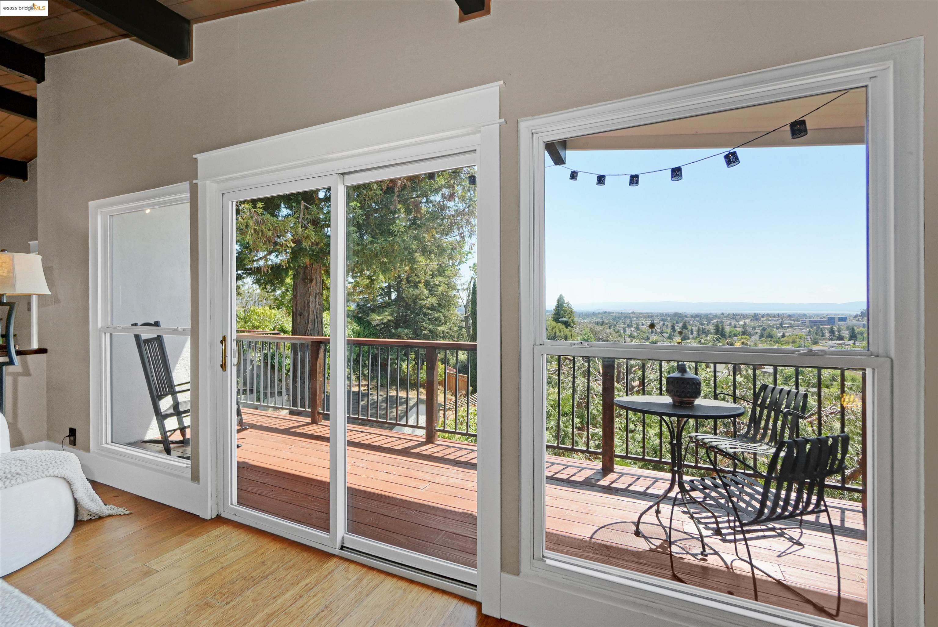 Detail Gallery Image 50 of 58 For 4329 Lawrence Dr, Castro Valley,  CA 94546 - 4 Beds | 3 Baths